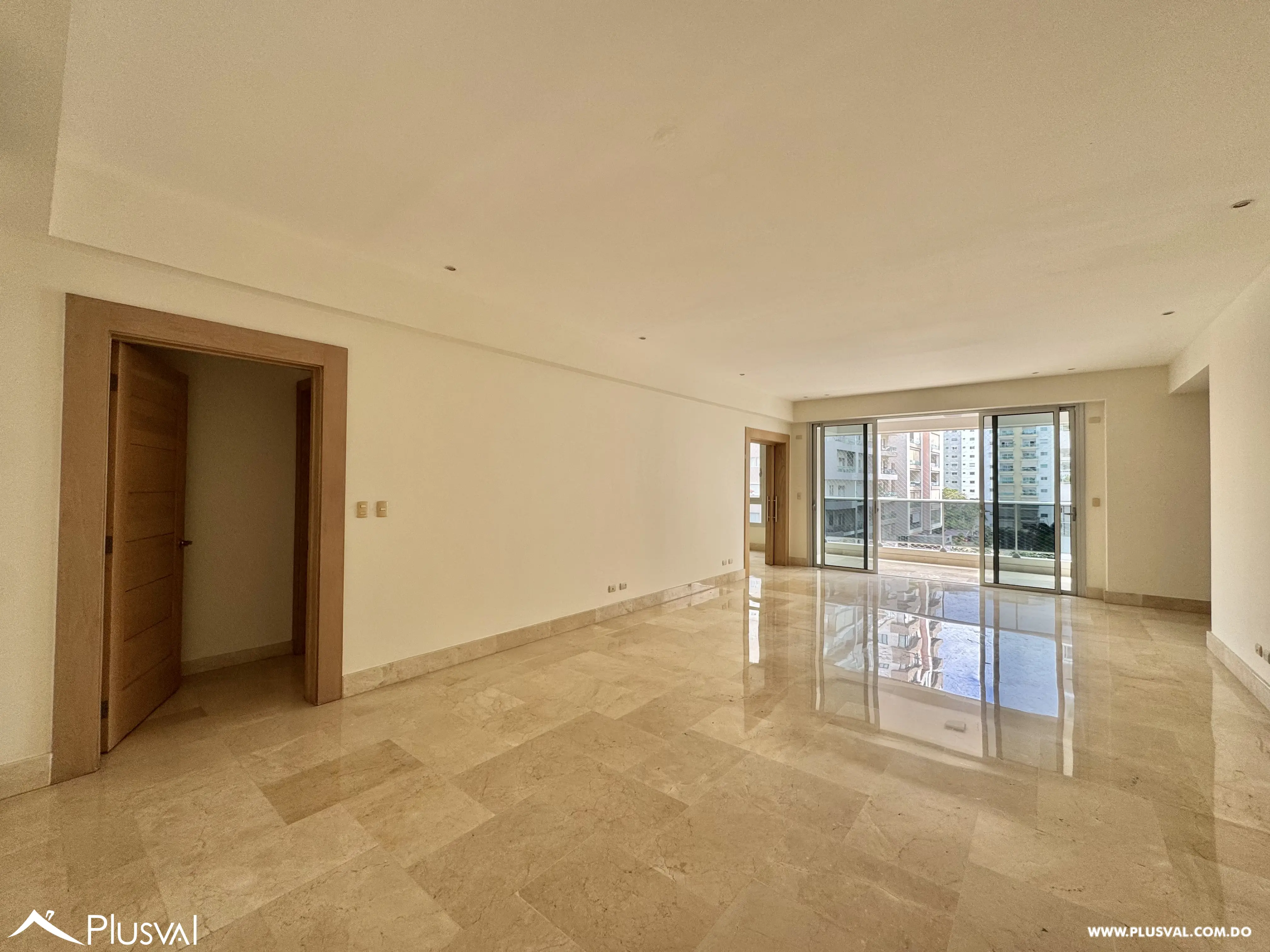 Alquilo Maravilloso Apartamento en Piantini en Torre de Lujo 479404