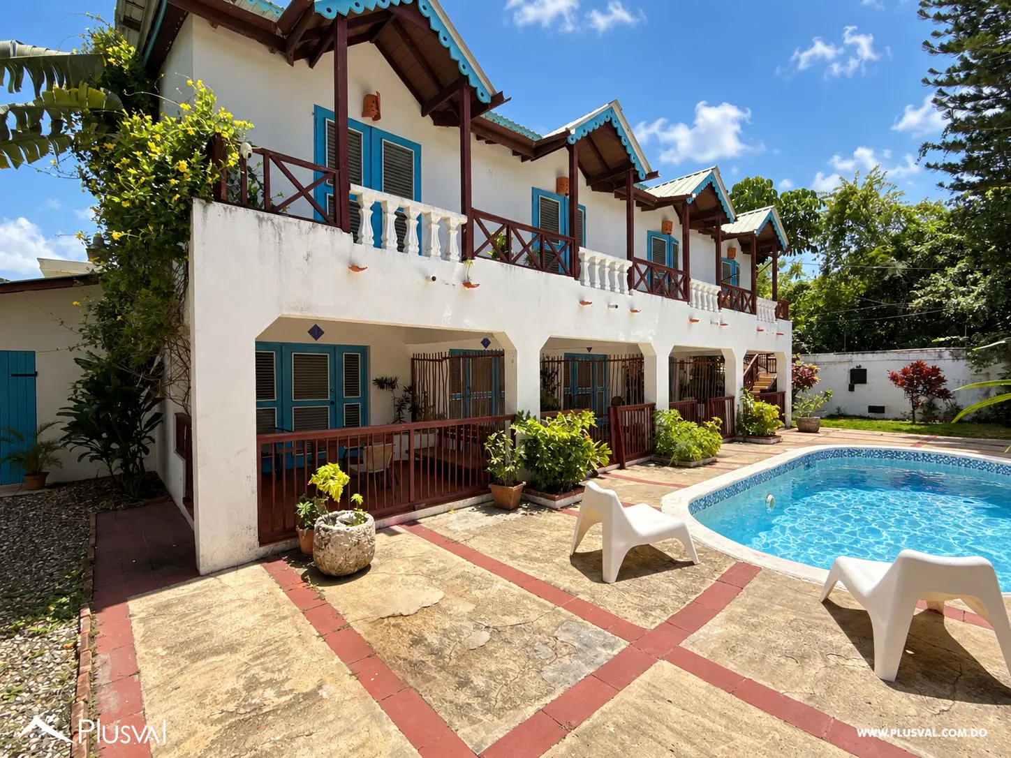 Edificio Residencial de 6 Apartamentos en Venta a 2 Minutos de la Playa en Juan Dolio 529912