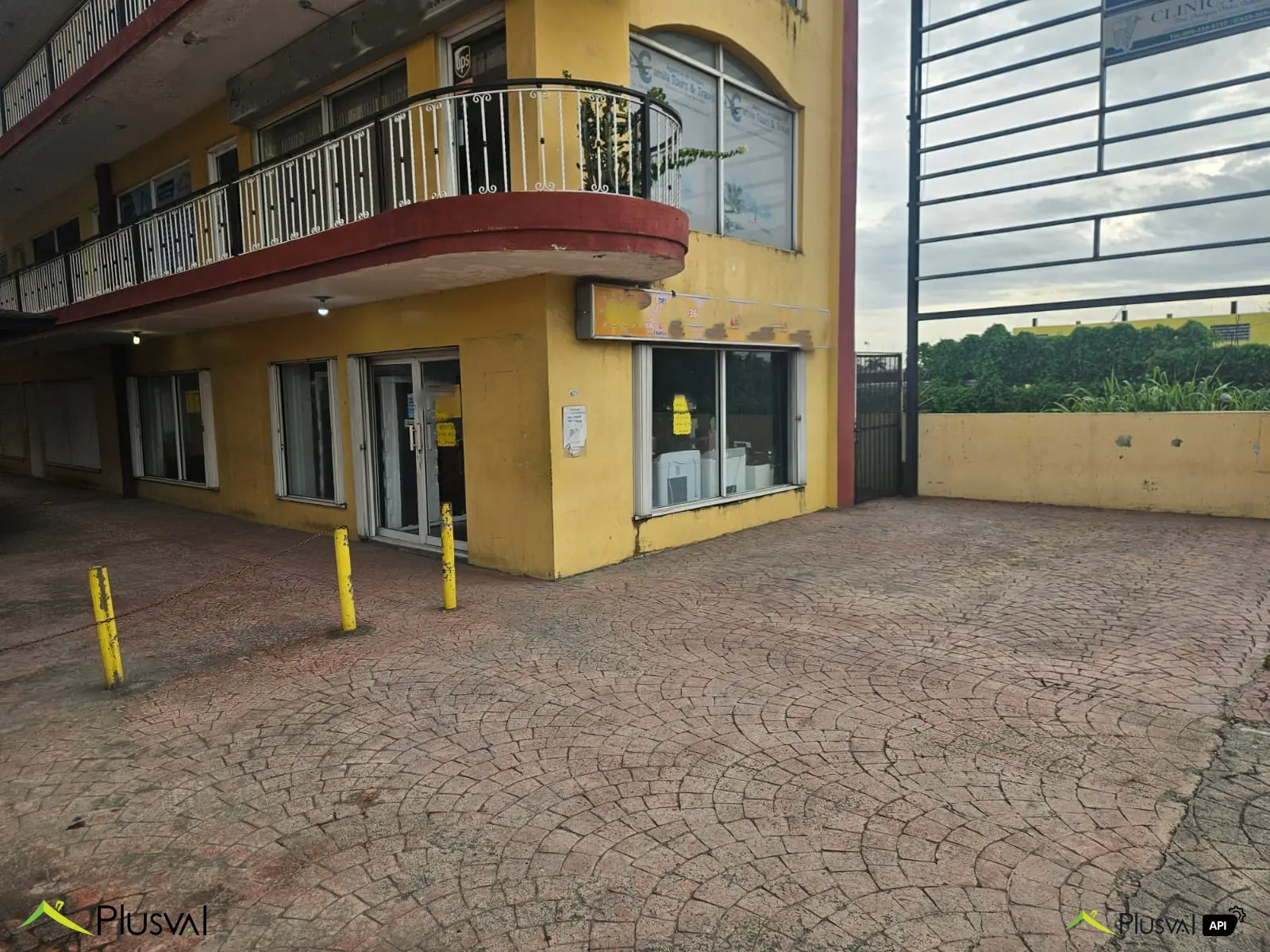 Local comercial en alquiler ubicado en Villa Mella 448510