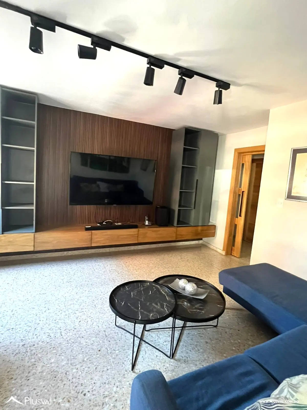 Se alquila apartamento amplio de 3 habitaciones amueblado 502349