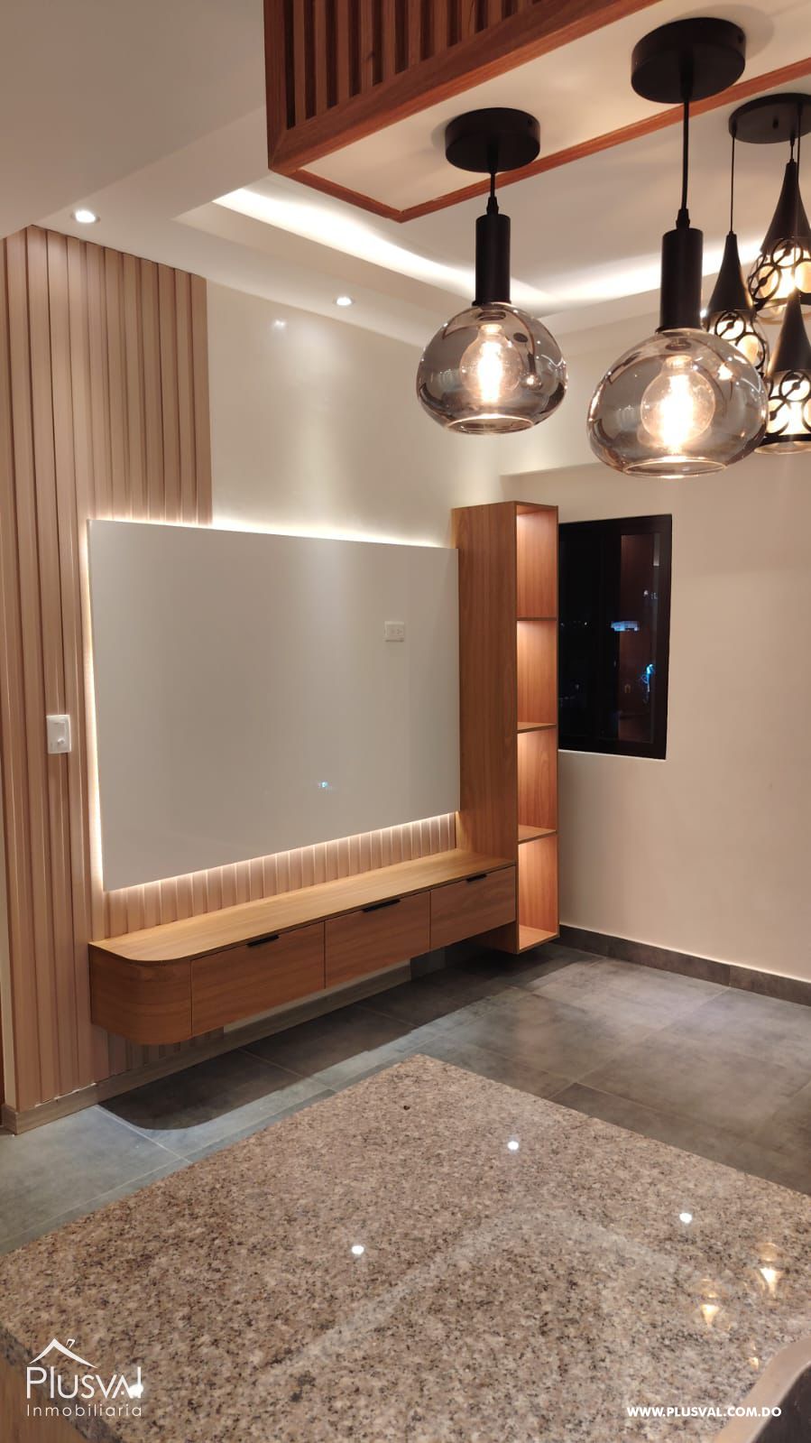 Apartamento en alquiler en Evaristo Morales 505743
