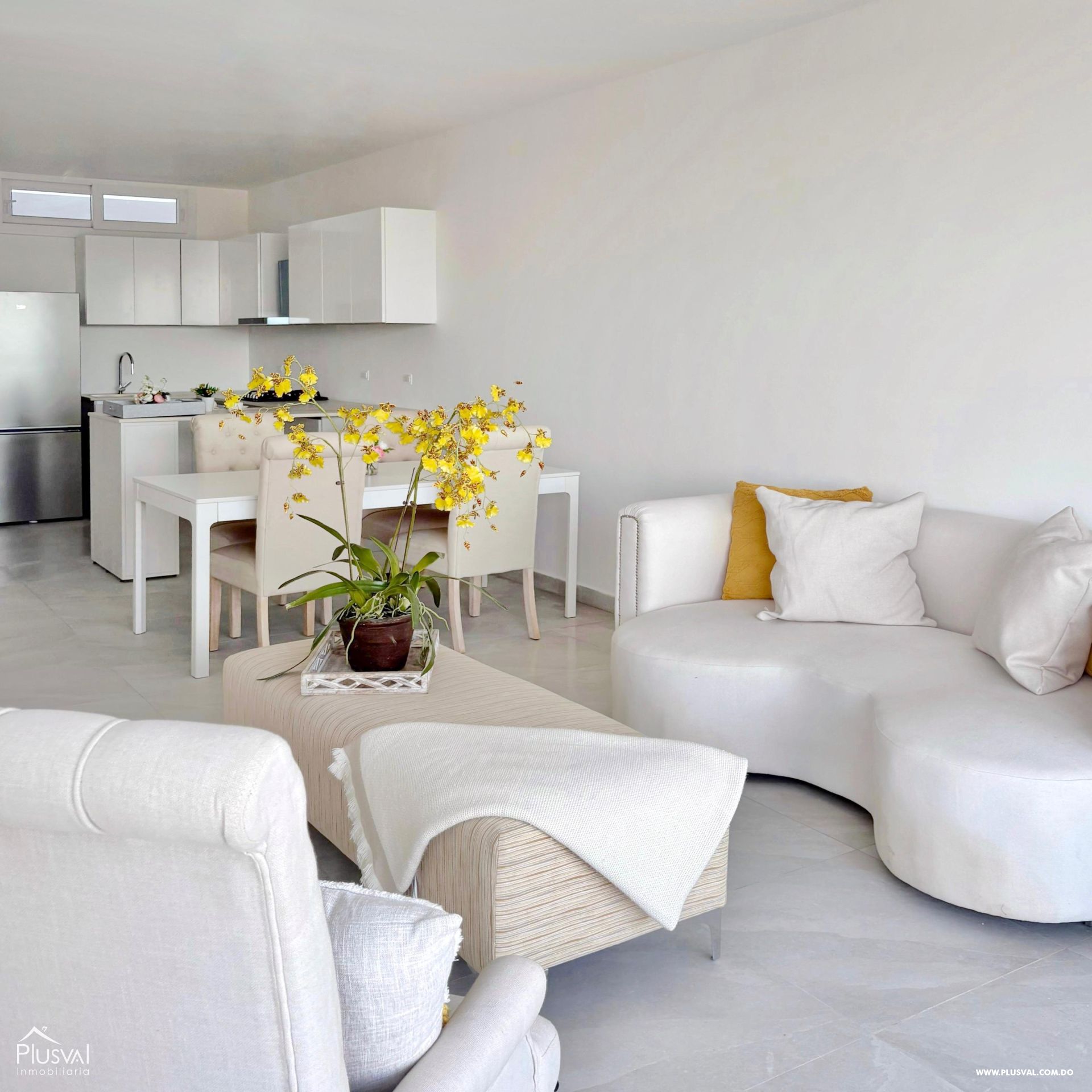 Amplio apartamento en Prados de Punta Cana amueblado, 2 habitaciones, 2 baños, con vista a la piscina 42099