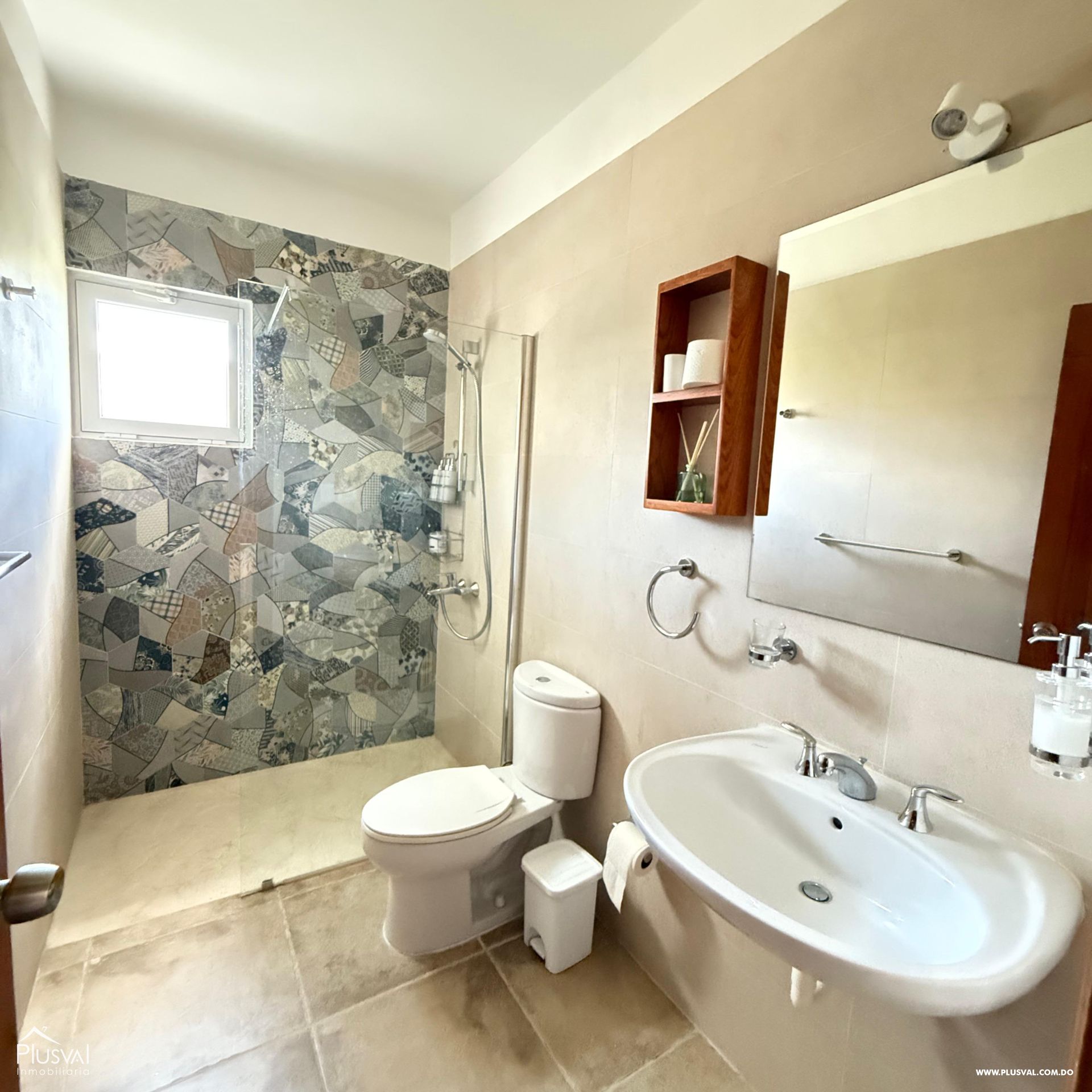 Apartamento Amueblado en venta en Los Corales, Bavaro 386207