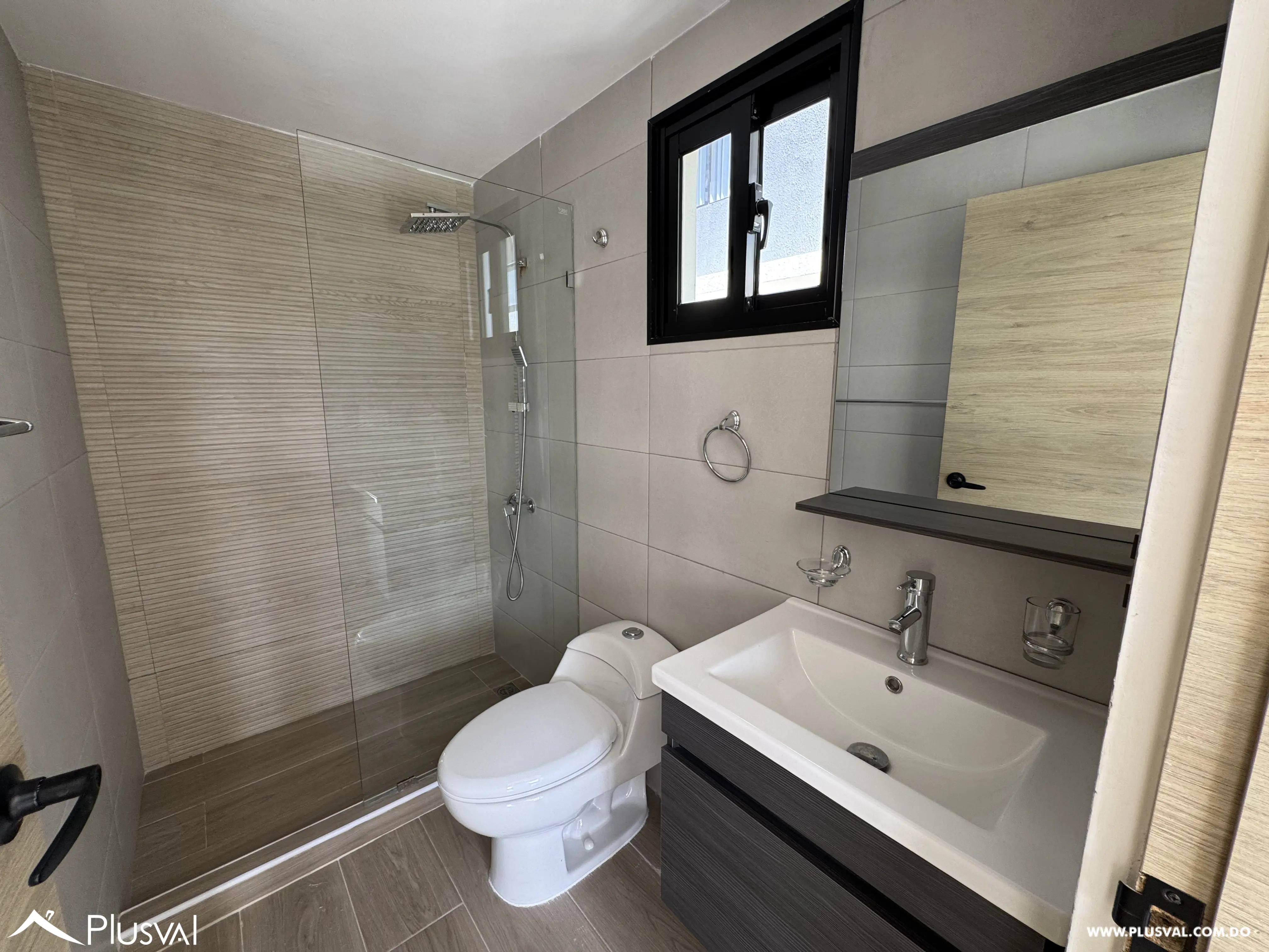 Apartamento Moderno en venta en zona de crecimiento de Santiago. 528952