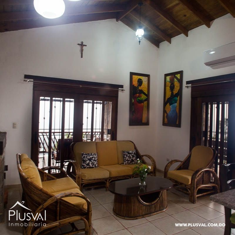 Venta de solar y 3 mejoras en  Jarabacoa 293445