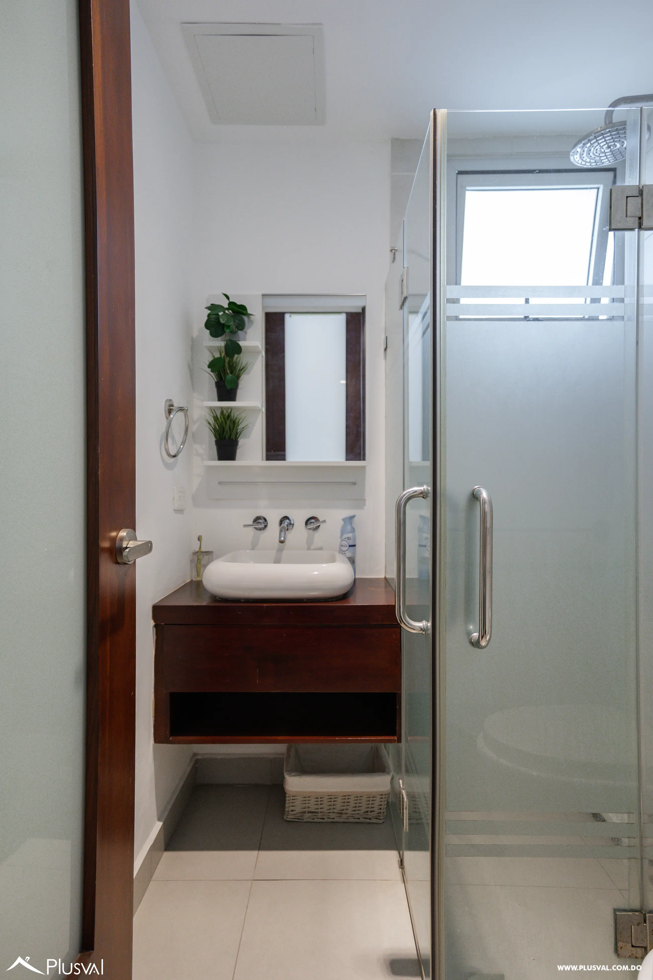 Bello apartamento en venta en Paraiso con  3 habitaciones + Estudio y Terraza 492969