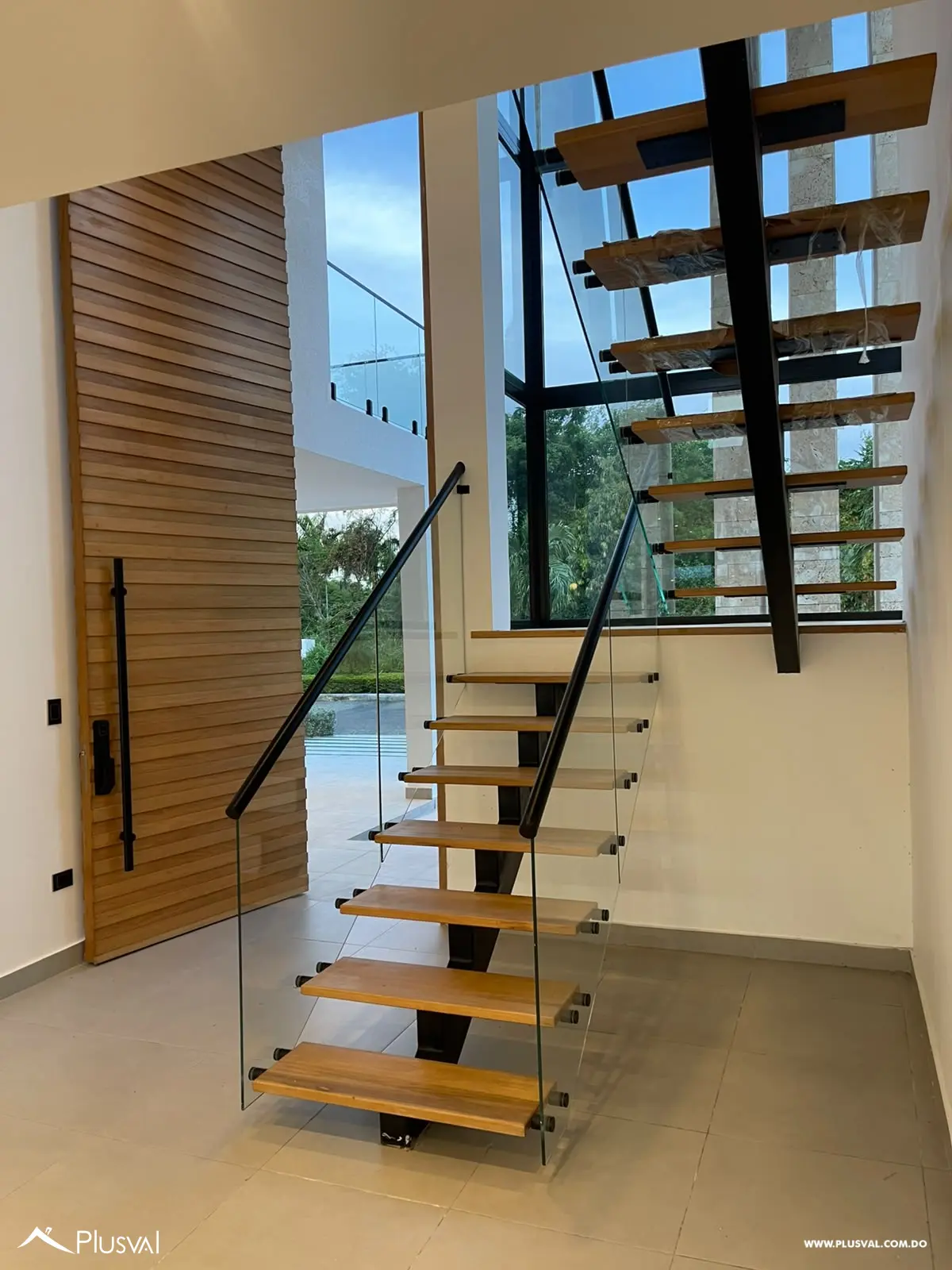 Villa moderna con Piscina Privada , terraza techada y jardín tropical 522003