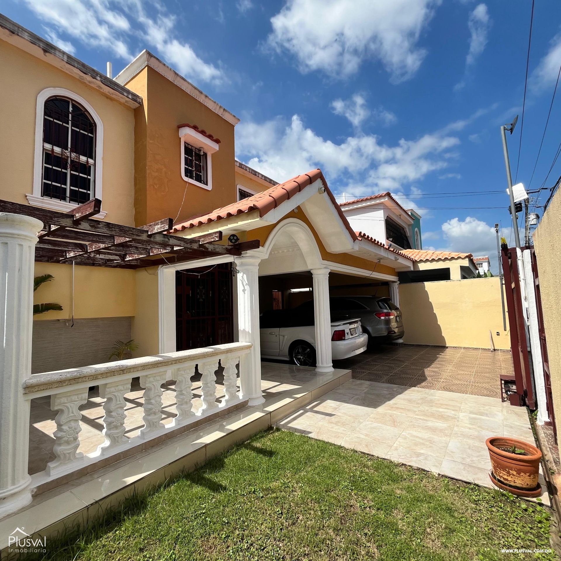 Casa lista en venta Res. Mirador del Este 451313