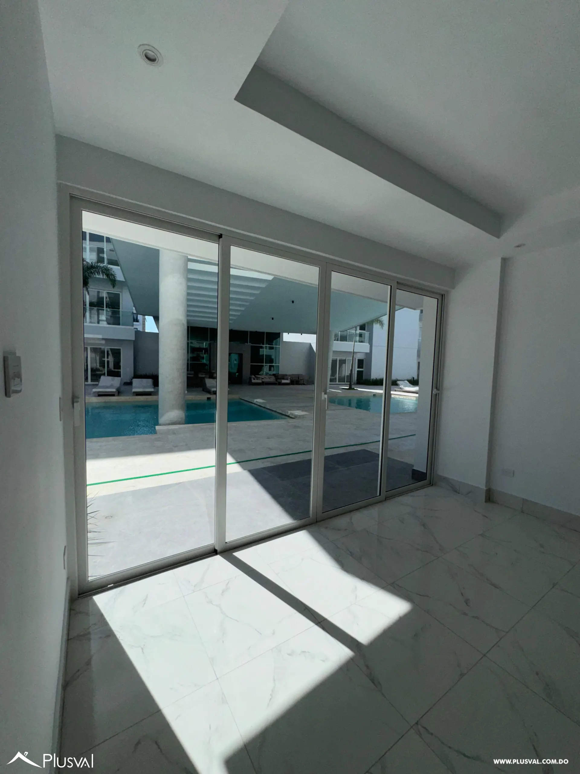 Apartamento en Venta en Ciudad Las Canas, Cap Cana | 2 Habitaciones, 2 Parqueos y Línea Blanca 505623