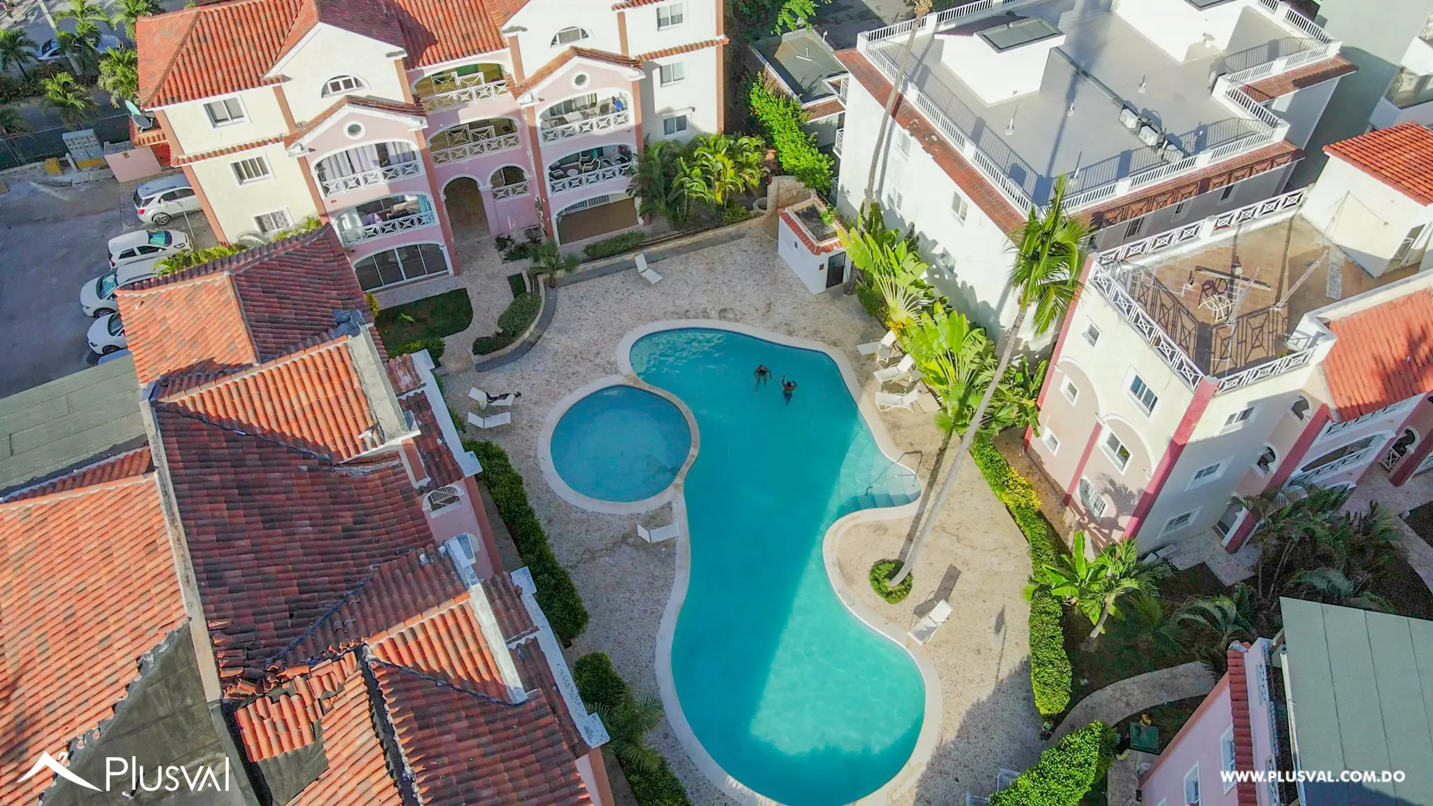 Invierte a Pasos de la Playa en El Cortecito, Bávaro 484017