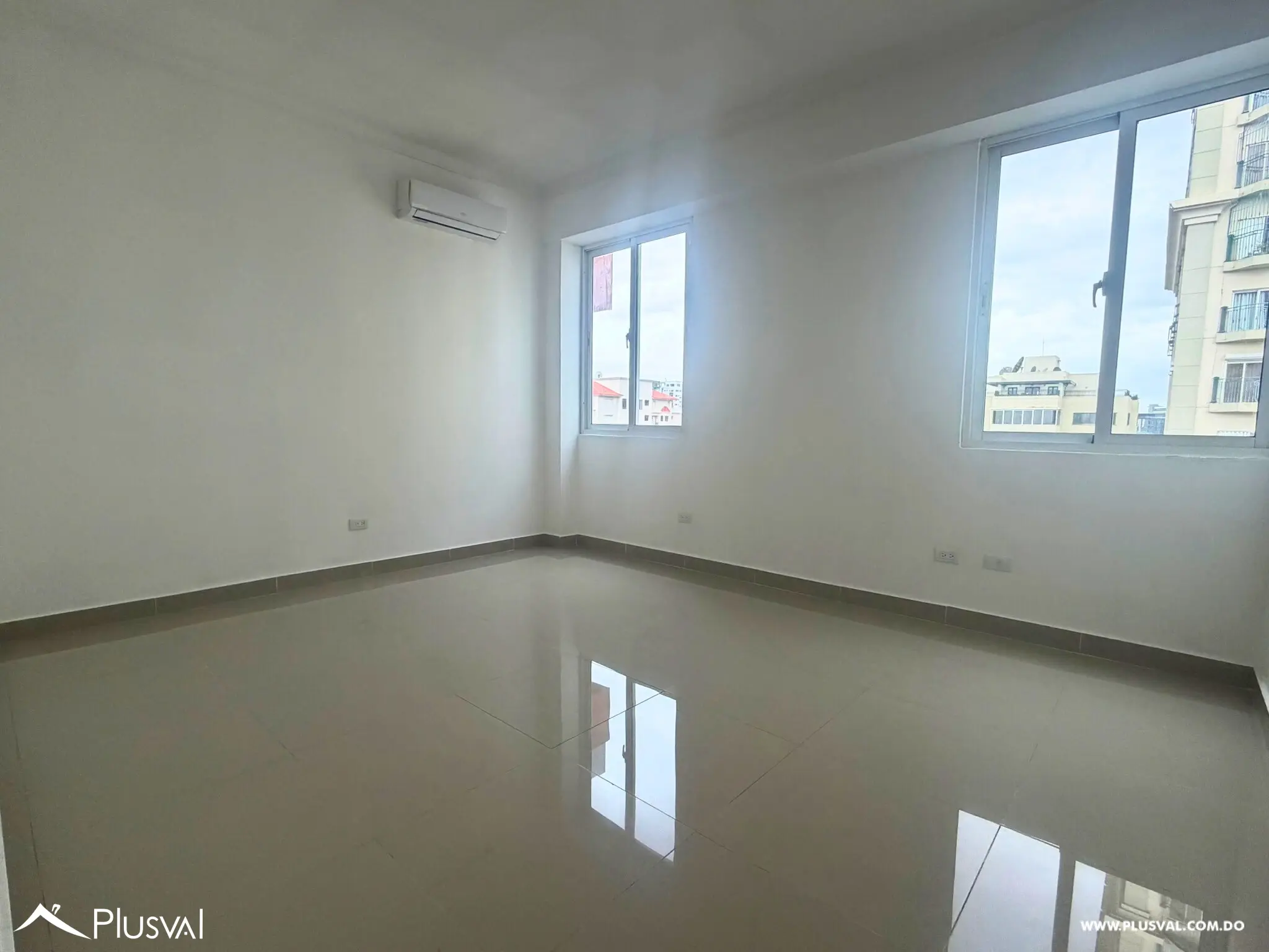 Apartamento en alquiler en el exclusivo sector de La Esperilla 493868