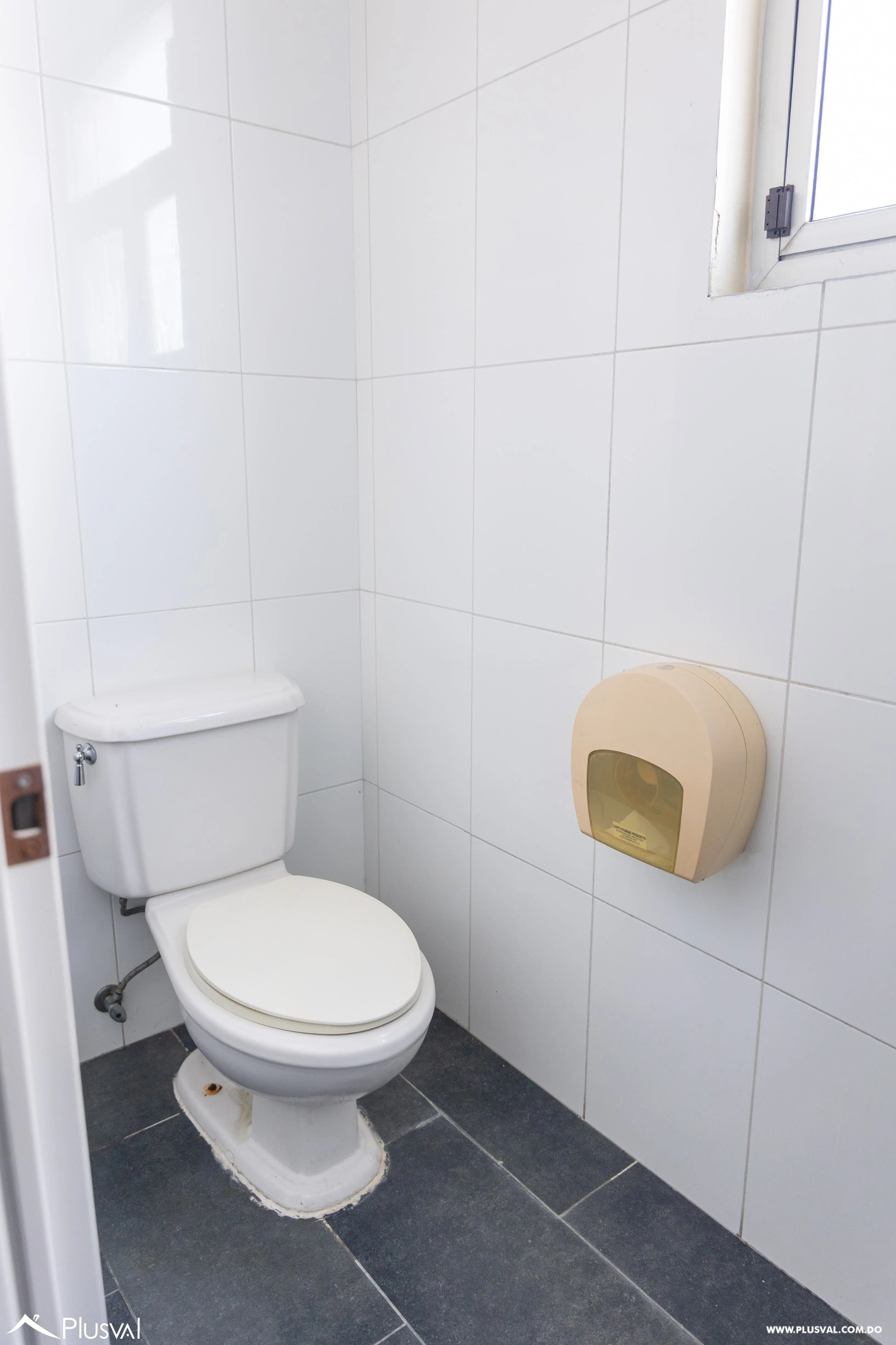 Edificio Comercial En Alquiler 491397