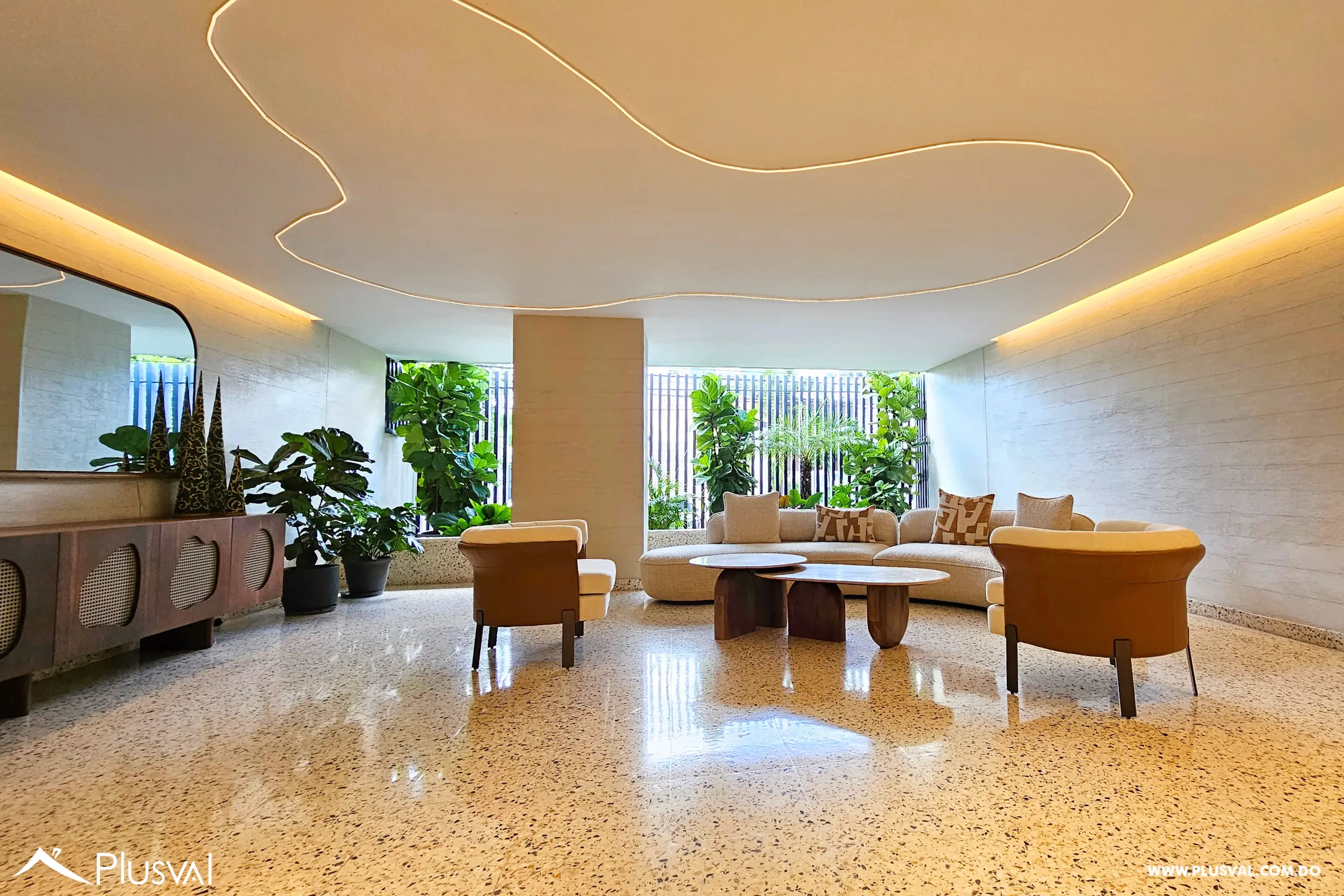 Apartamento en alquiler piso alto en Piantini 477563