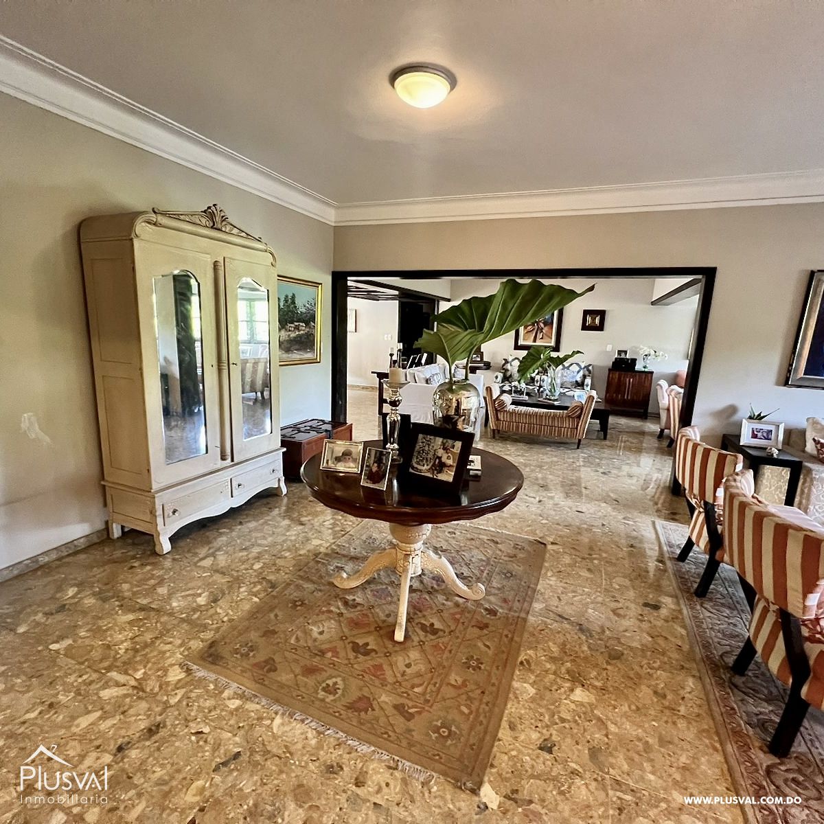 Apartamento en Venta, frente al parque Mirador Sur. 302981