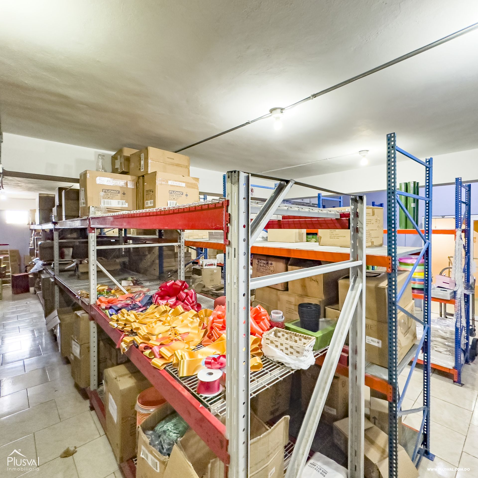 En Venta Edificio comercial de 6 Niveles Ensanche La Julia 244596