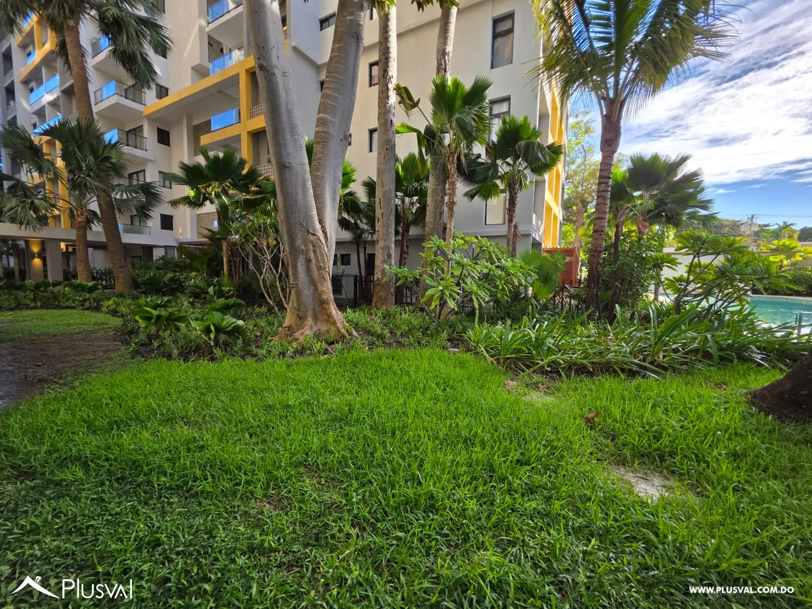 Apartamento en alquiler en el residencial murales con vista al mar 481247