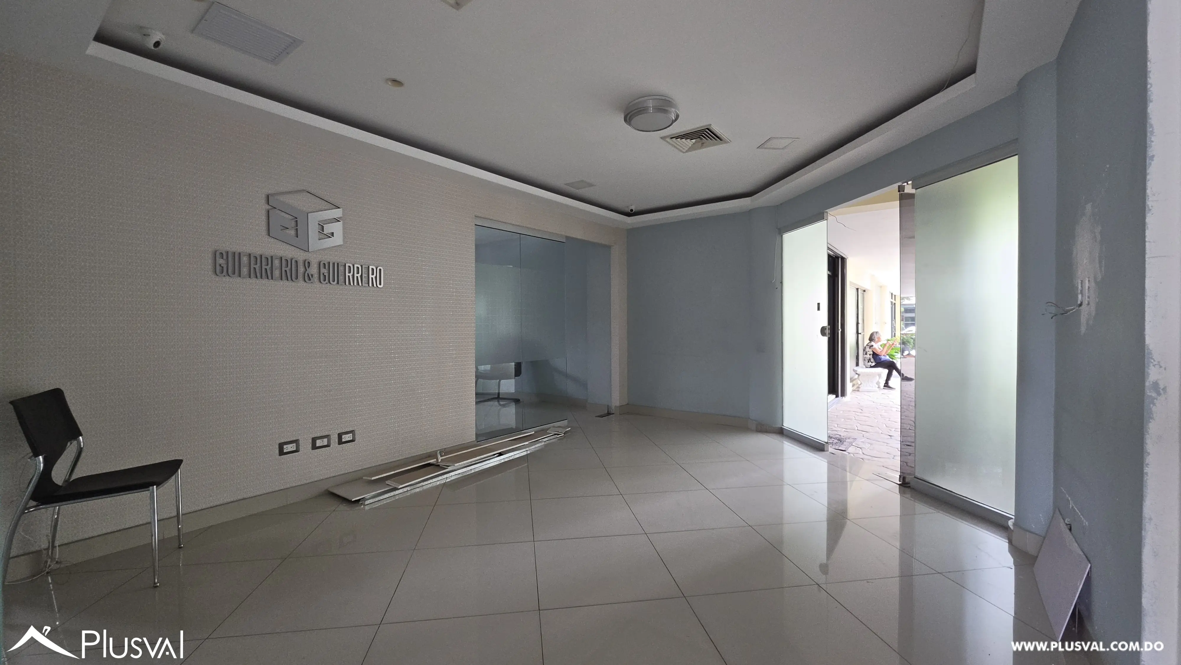 Renta Local Comercial en la Wilton Churchill 501798