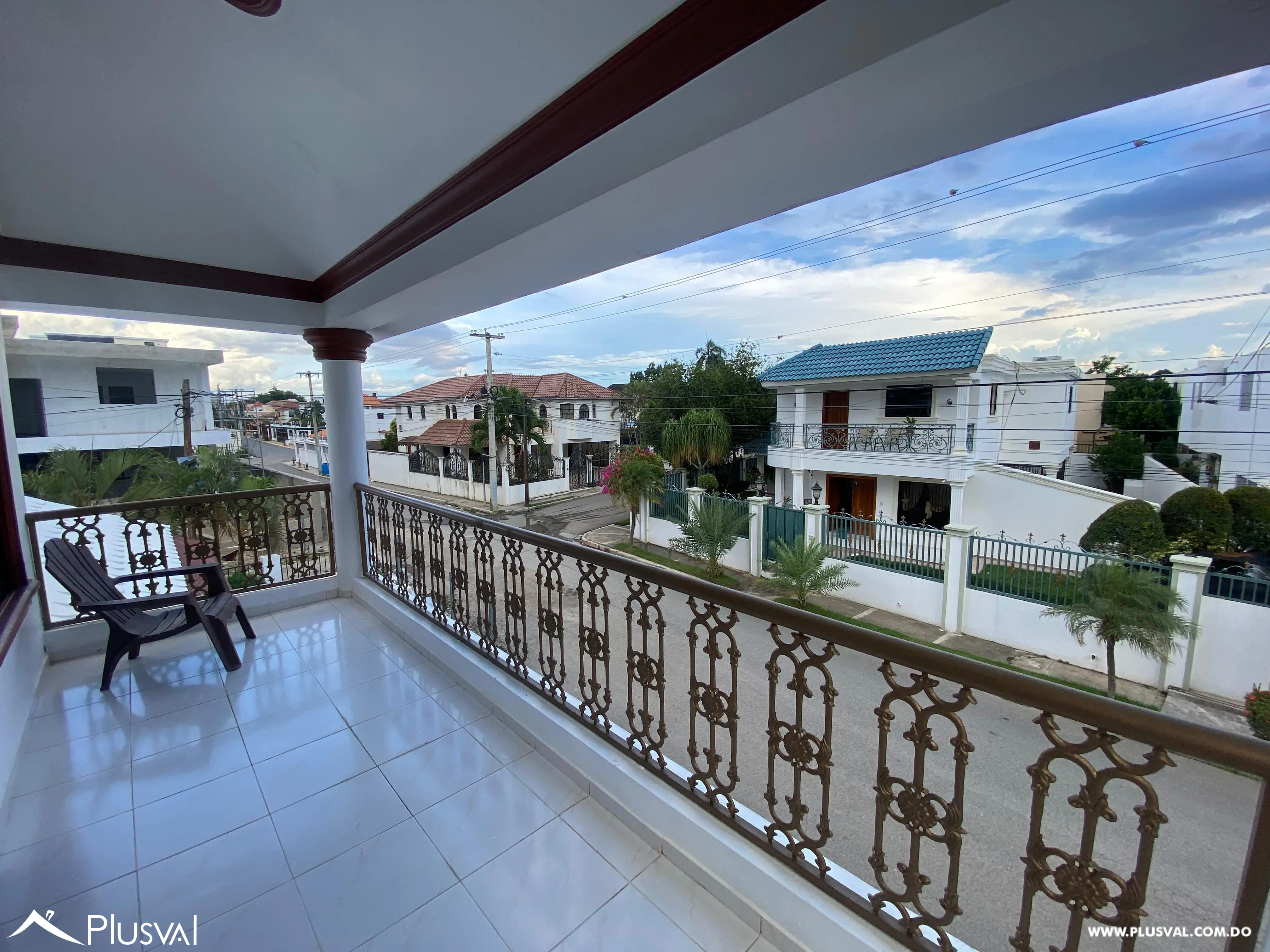 Casa Unifamiliar en Venta en Cerro Alto 464062