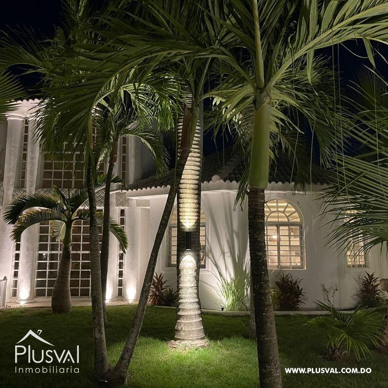 Villa de lujo con piscina en venta, en Bavaro 355489