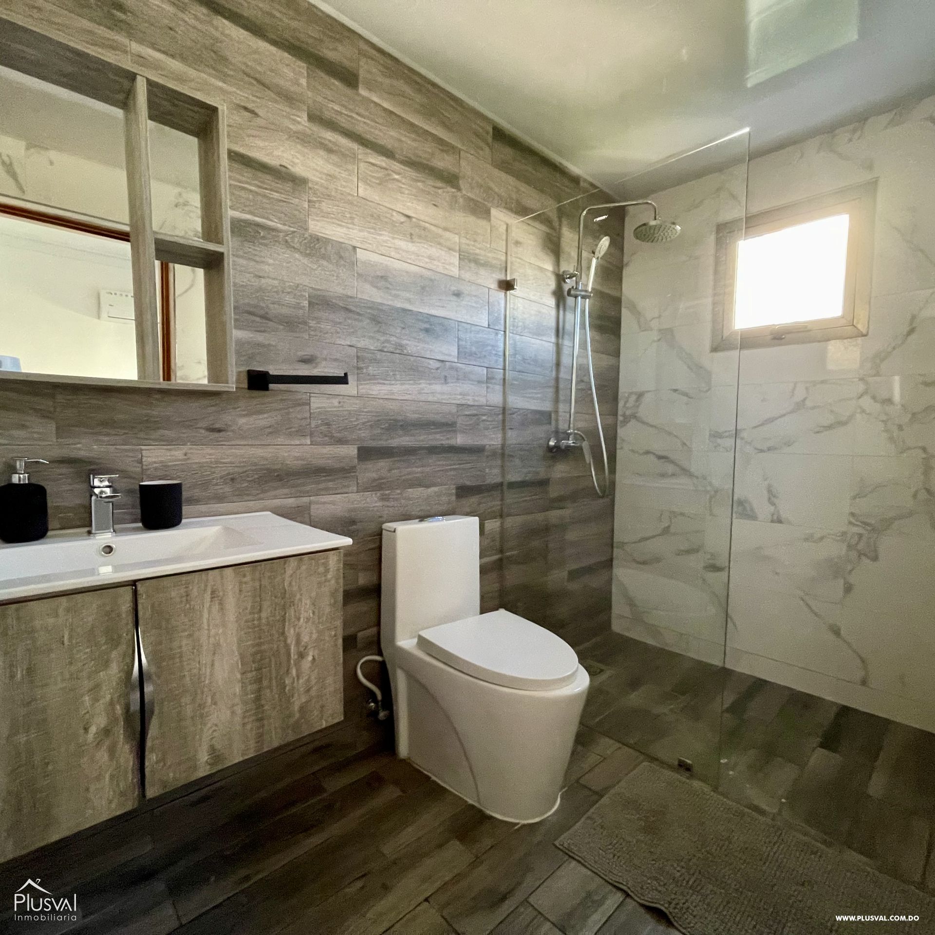 Apartamento en Alquiler Amueblado en el Corazón del Ensanche Naco 403170