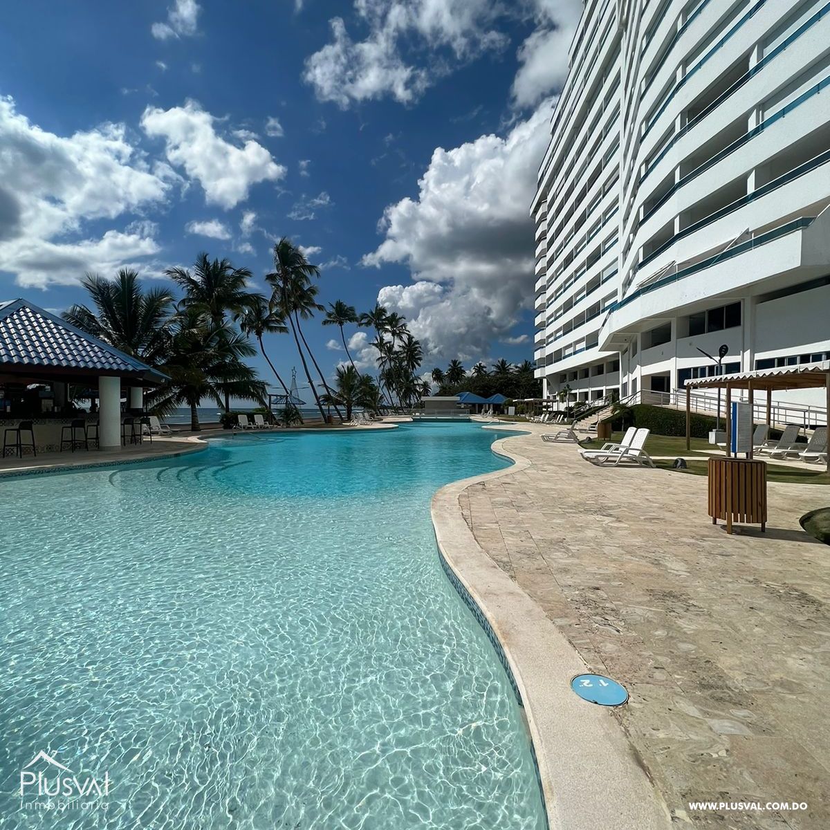 Apartamento Amueblado en Alquiler en primera línea de playa en Juan Dolio 323018