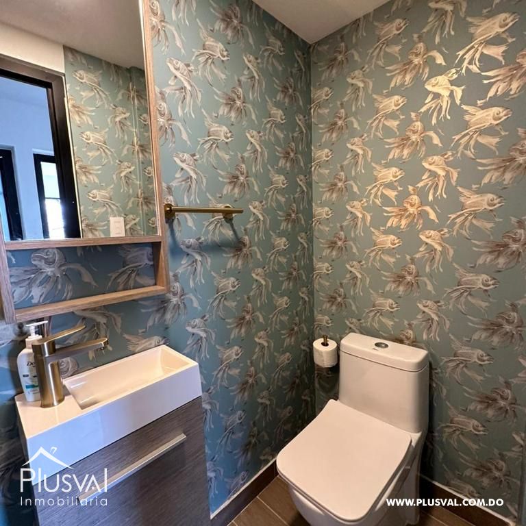 En Piantini , local en 2do piso en alquiler . Solo ofic administrativas 276007