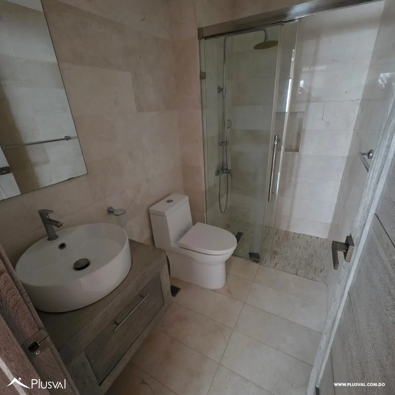 Fino apartamento en alquiler en Naco. 462756