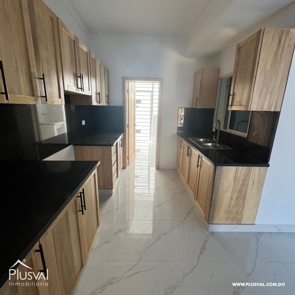 Apartamento amplio  en Vista Hermosa 347636