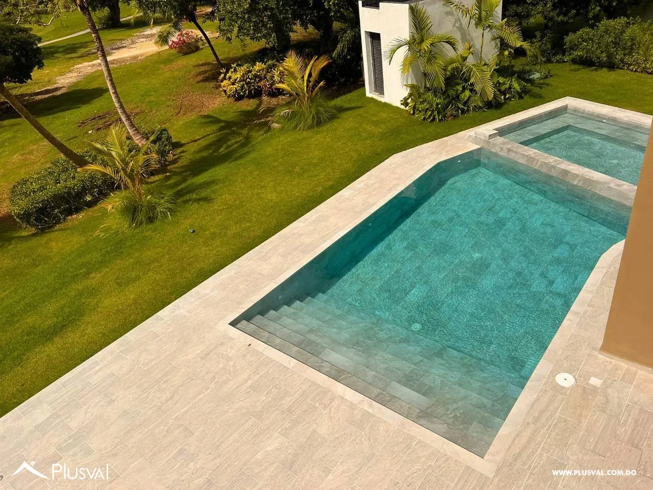 Casa en alquiler amueblada moderna de 4 habitaciones  en Cocotal Golf & Country Club 508045