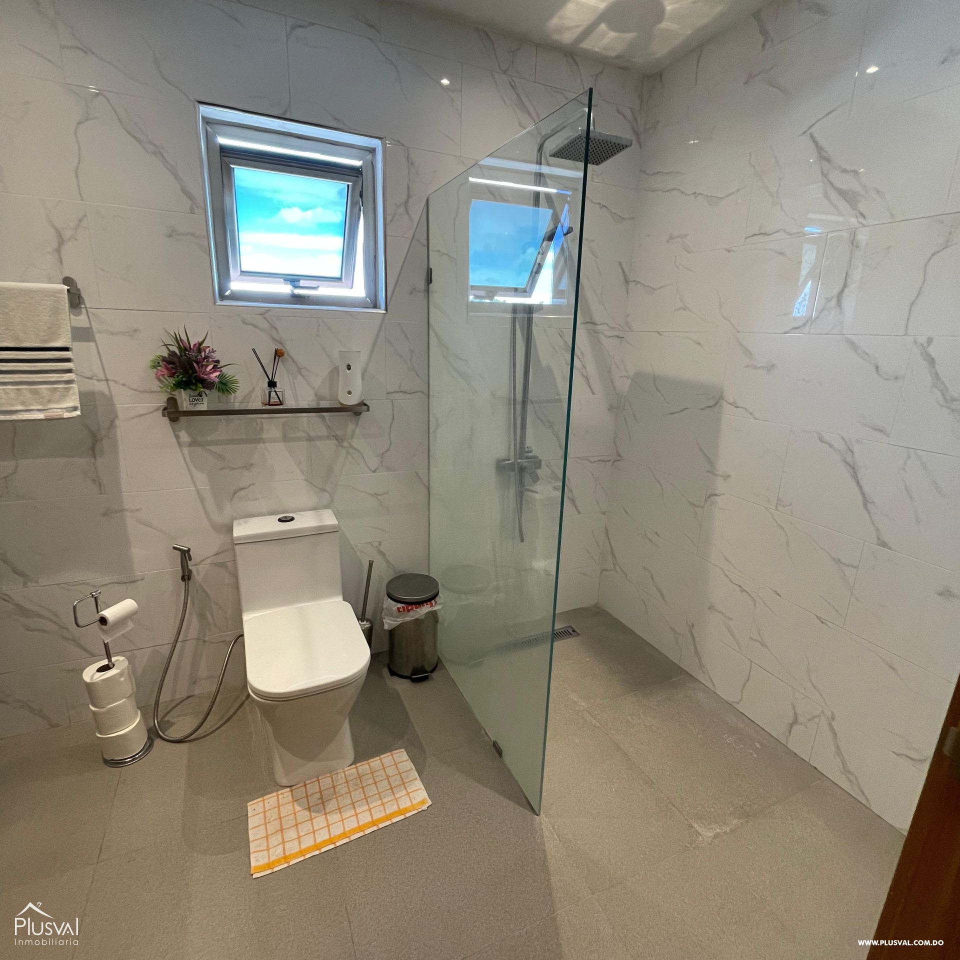 Apartamento de Lujo en segundo nivel, La Vega. 398835
