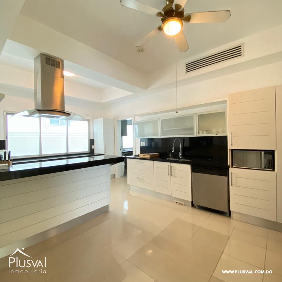 Apartamento en alquiler amueblado en Piantini  ¡Contacta! 385264