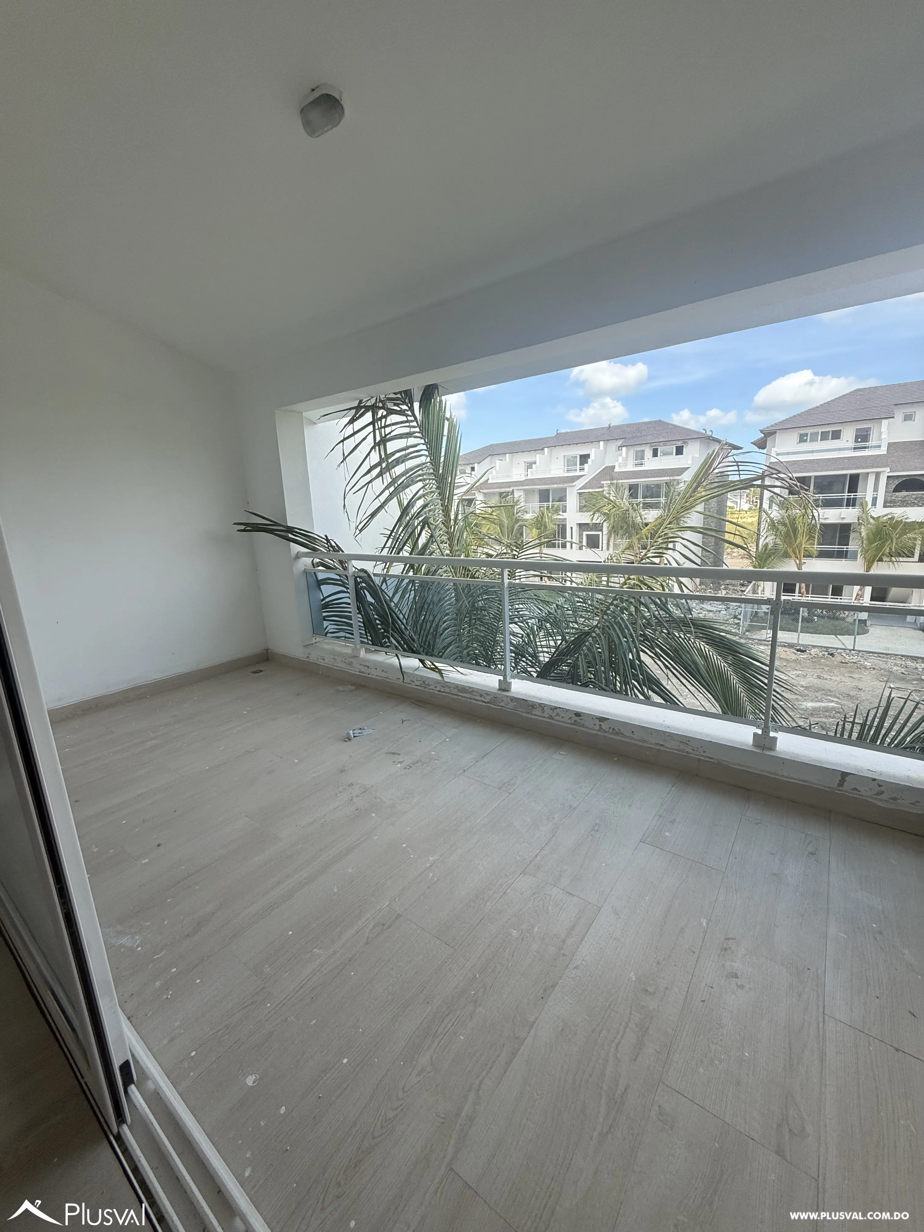Penthouse único de 3 habitaciones en Dominicus 459138