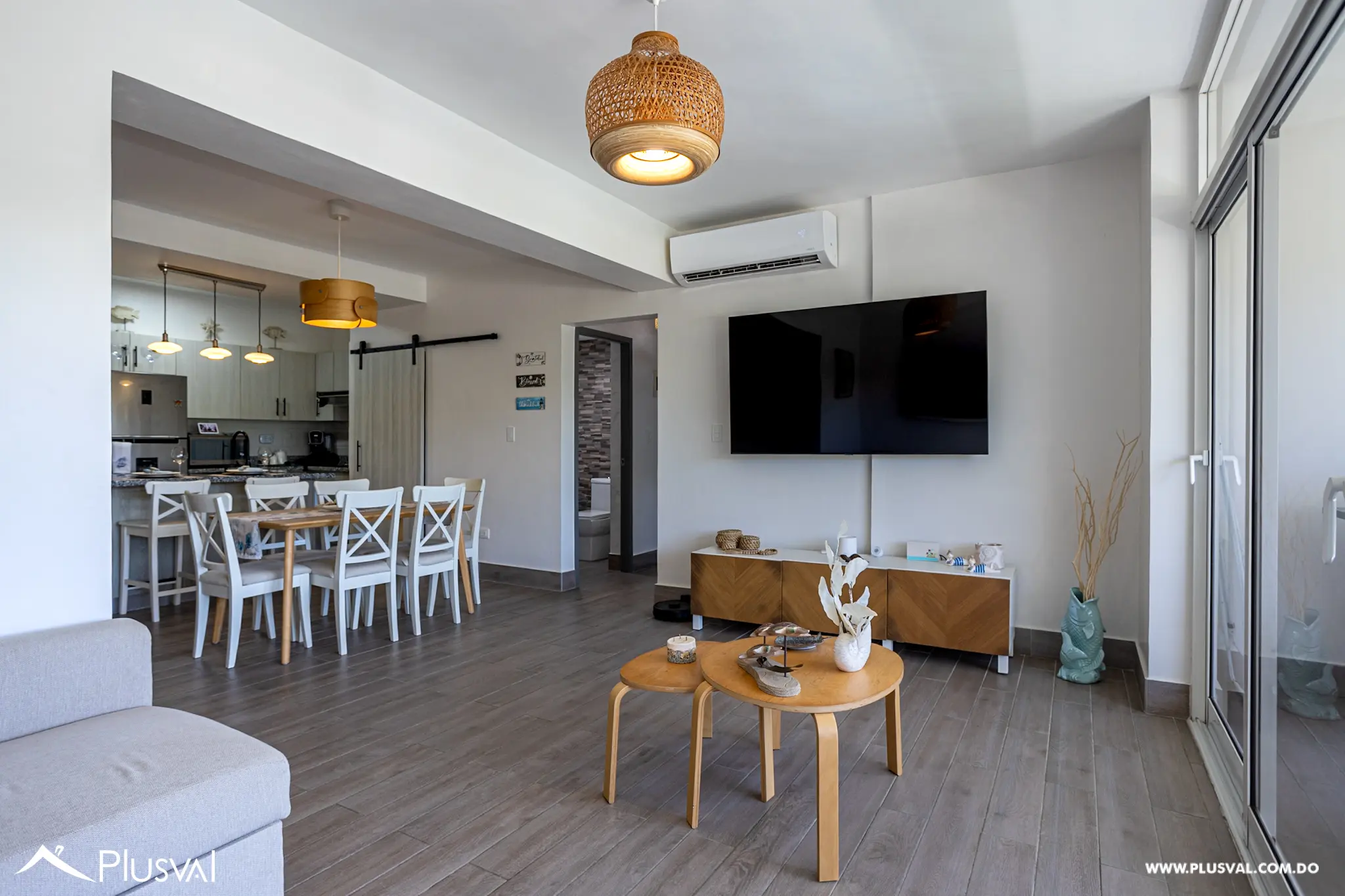 Apartamento en Venta en Juan Dolio | 2 Habitaciones, 2.5 Baños y 1 Parqueo 525489