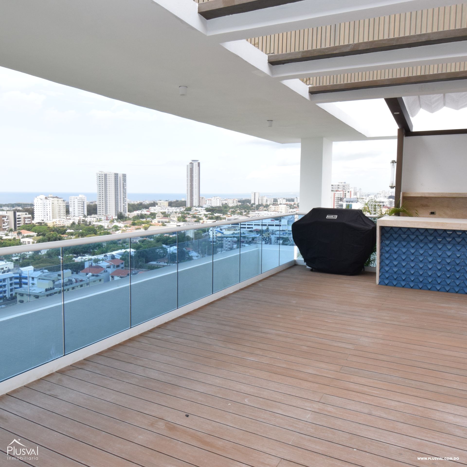 Lujosa Torre en Bella Vista, en la Av. Sarasota 426582