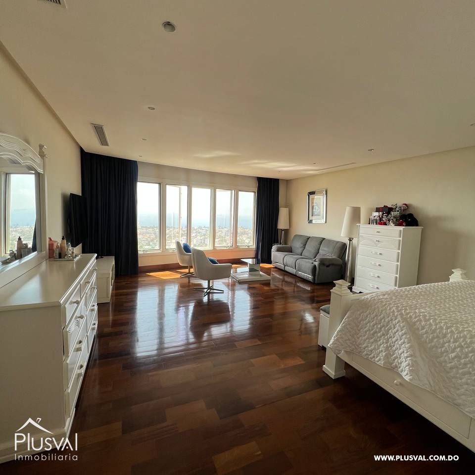 Apartamento   en Venta con una Vista Espectacular en Los Cacicazgos 344936