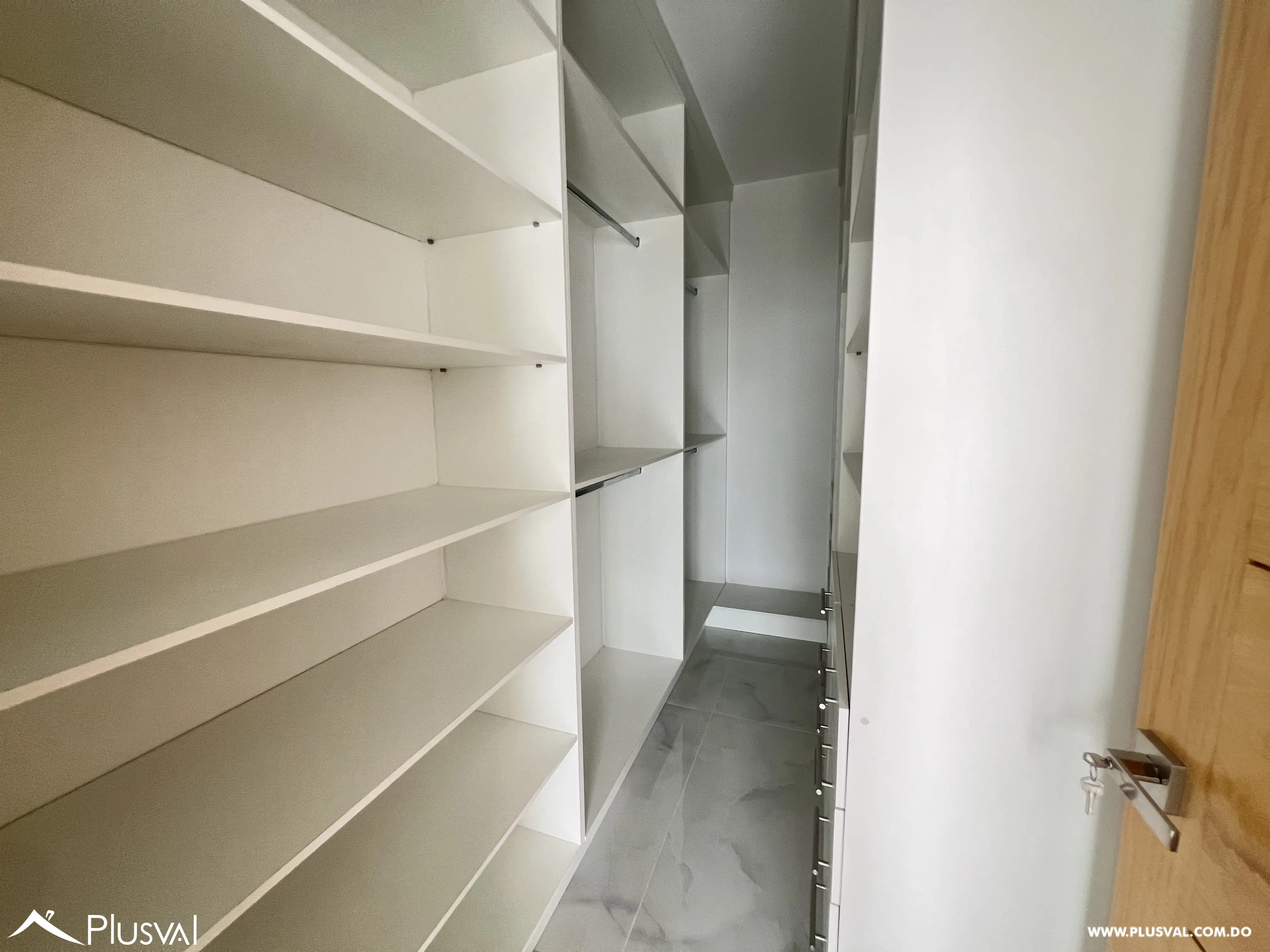 Apartamento en alquiler en Urb. Real. 470686