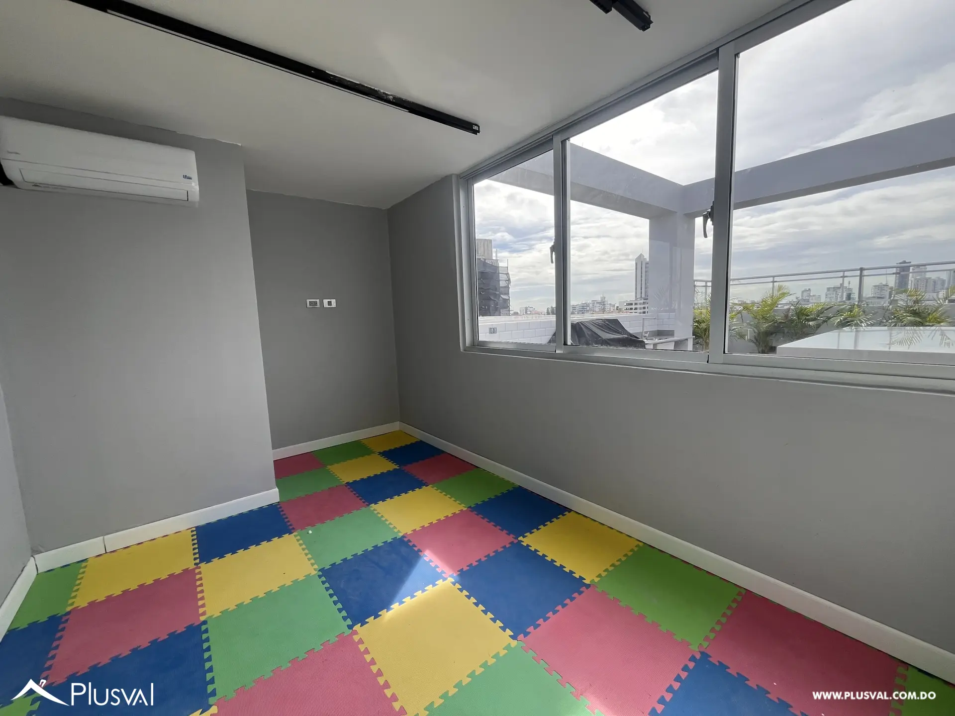 Torre de apartamentos en venta en El Millón 487180