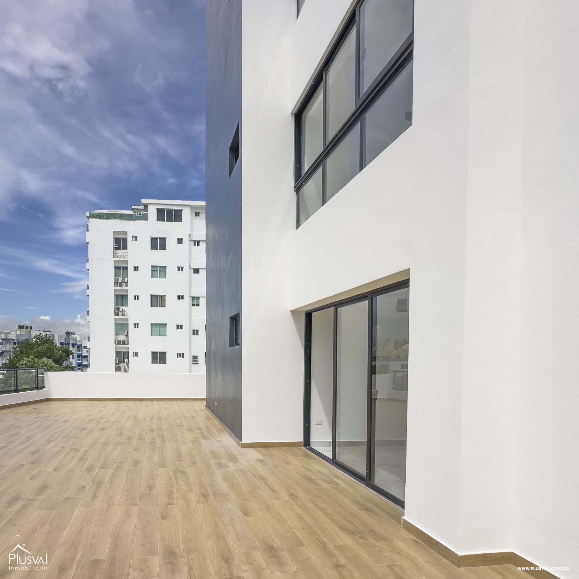 Apartamento a estrenar con terraza en venta en Los Rios 429646