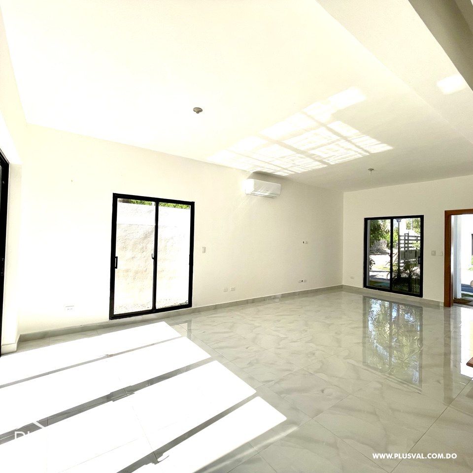 Casa nueva y encantadora en RENTA ! 409591