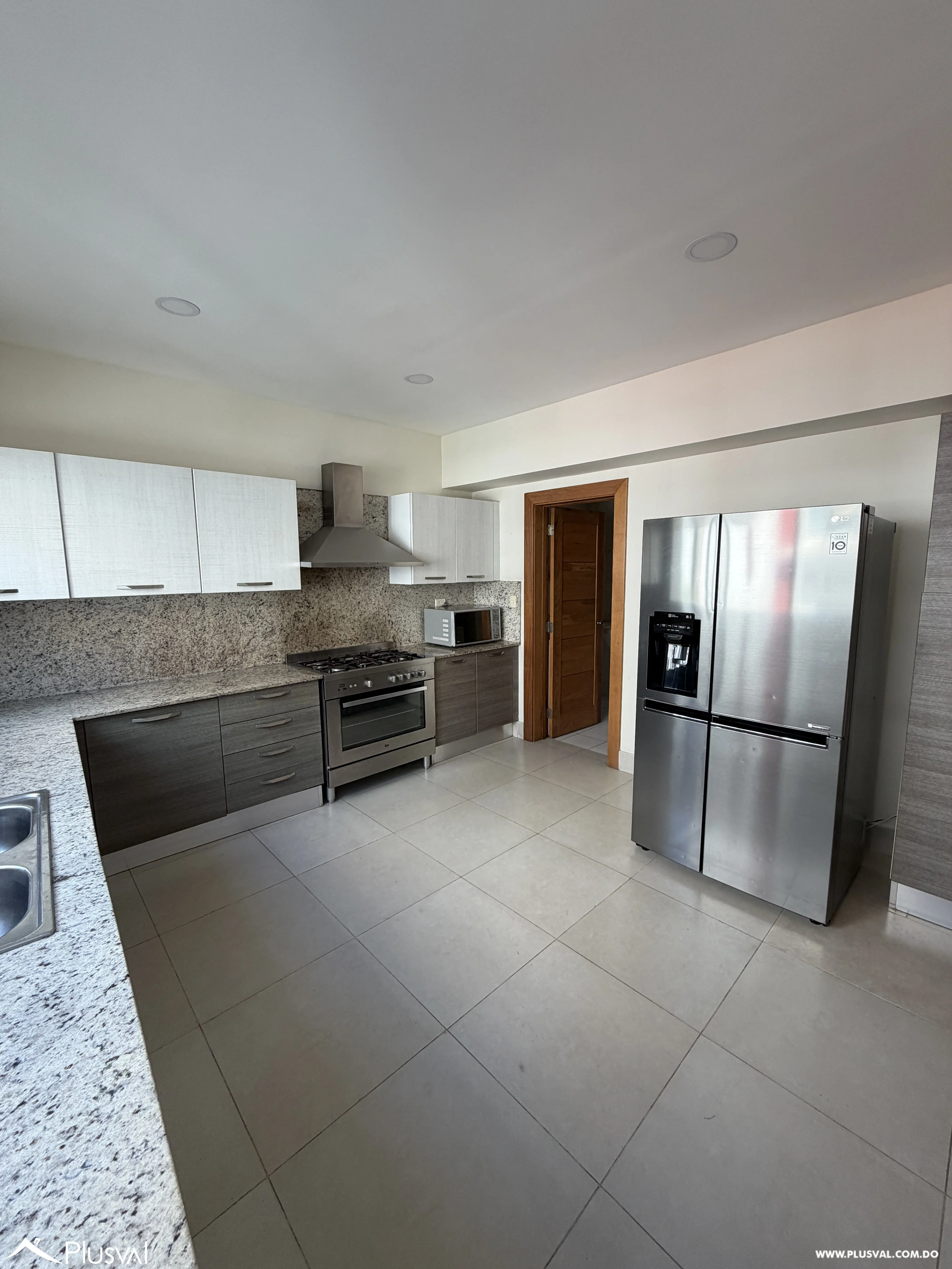 Apartamento de 3 habitaciones mas estudio  en alquiler en Serralles tipo loft. 467263