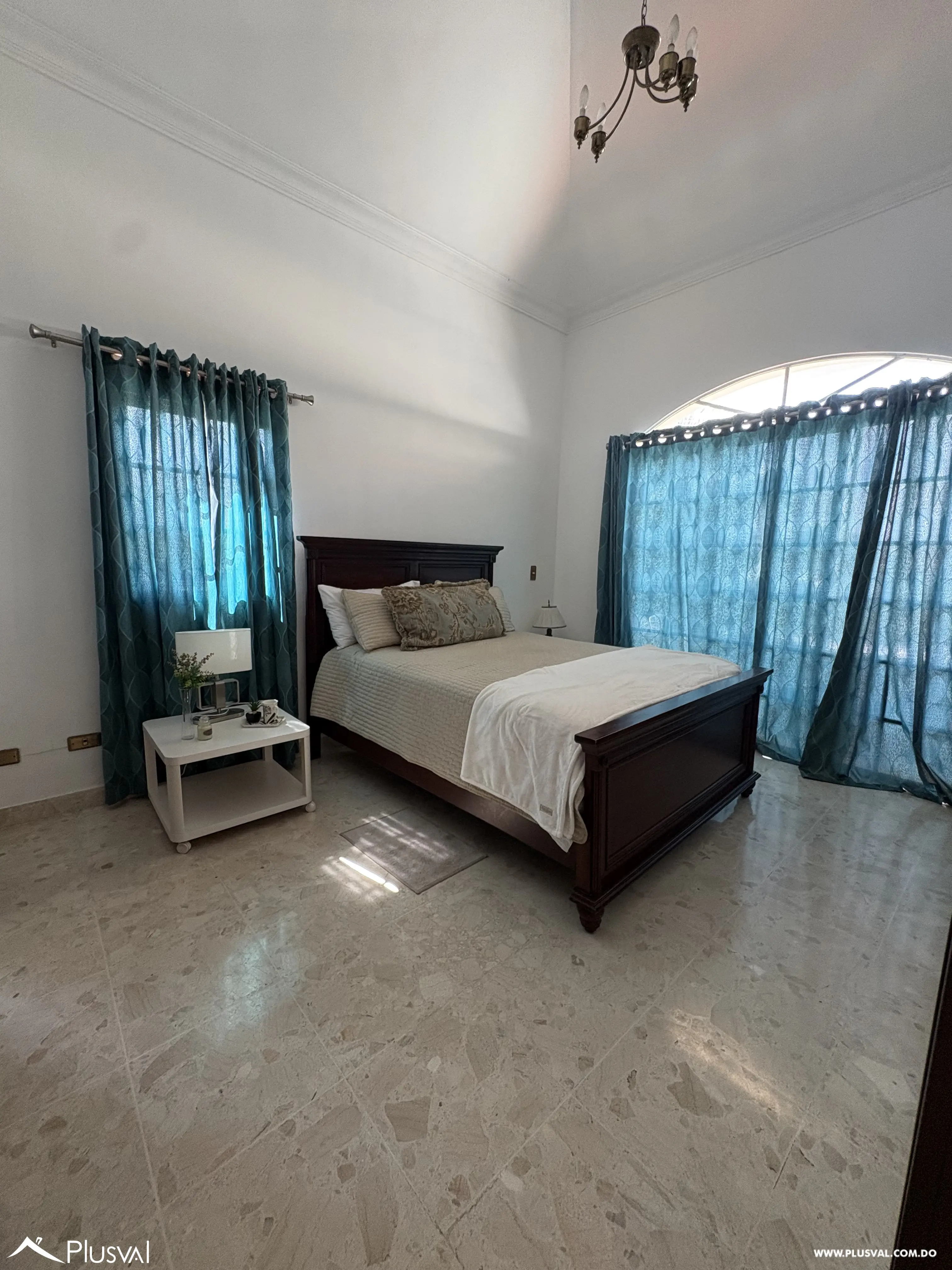 Casa en venta en Altos de Arroyo Hondo III con piscina y hermosa vista. 484720