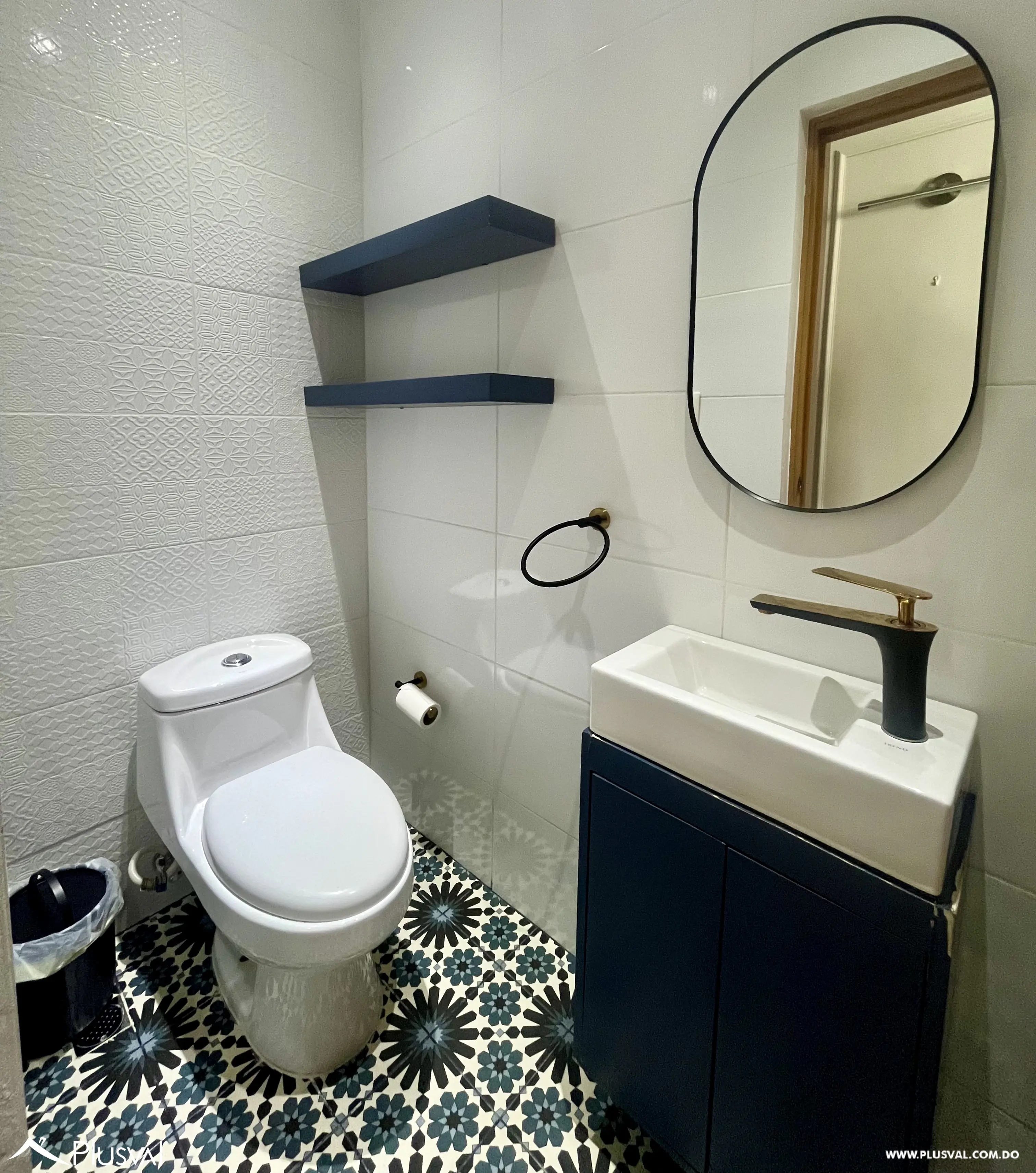 Amplio  Penthouse en venta remodelado con Terraza 481562