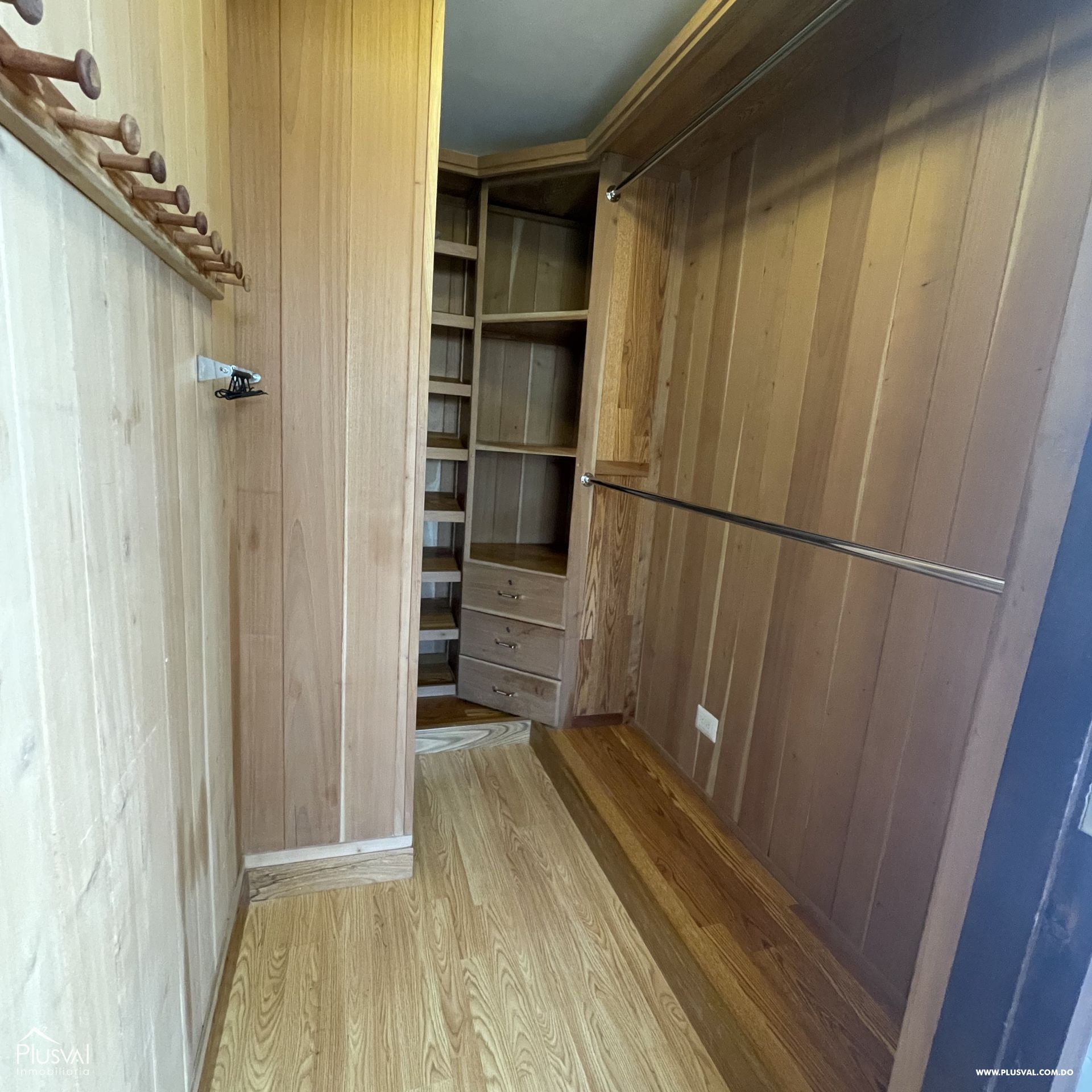 Penthouse de 2 habitaciones en el Naco 312850