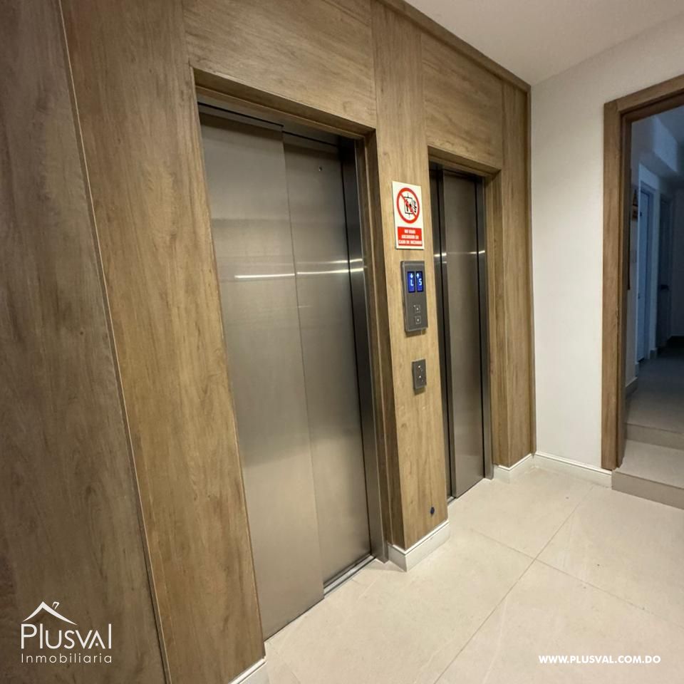 Venta de apartamento de 3 habitaciones con 3 parqueos en el sector de Naco 421515