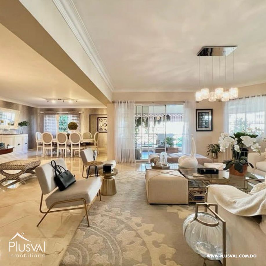 Amplio Apartamento de 3 Habitaciones en  Venta, Piantini 348116