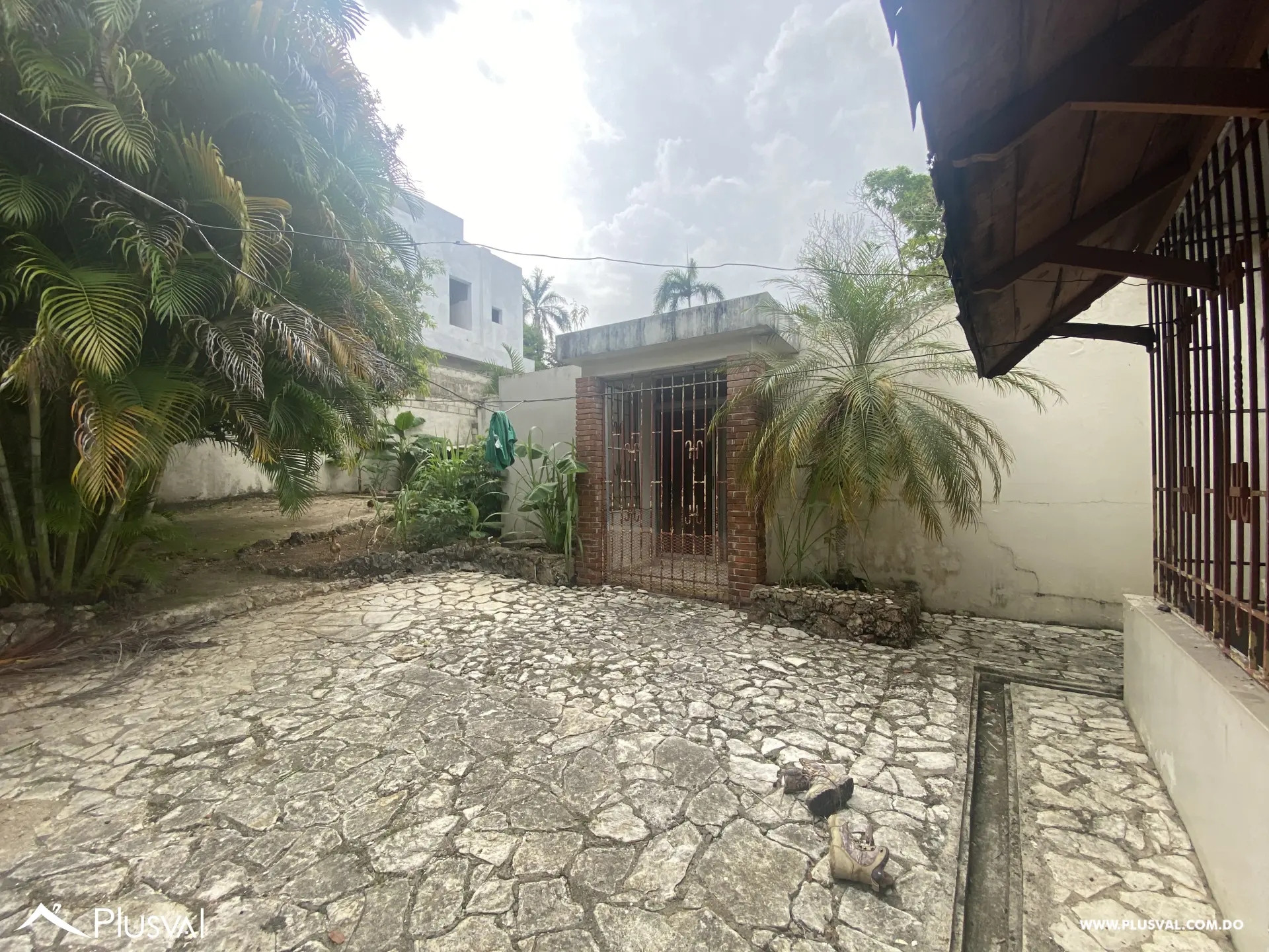 Vendo Espectacular Casa de Esquina en Arroyo Hondo Viejo 522673