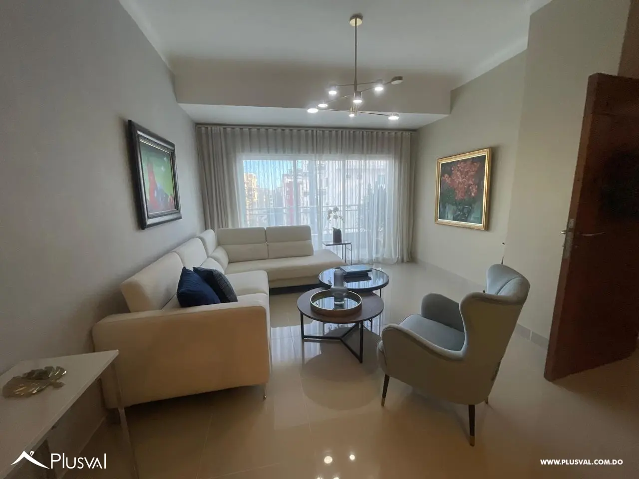 Hermoso apartamento en venta en Evaristo Morales 482996