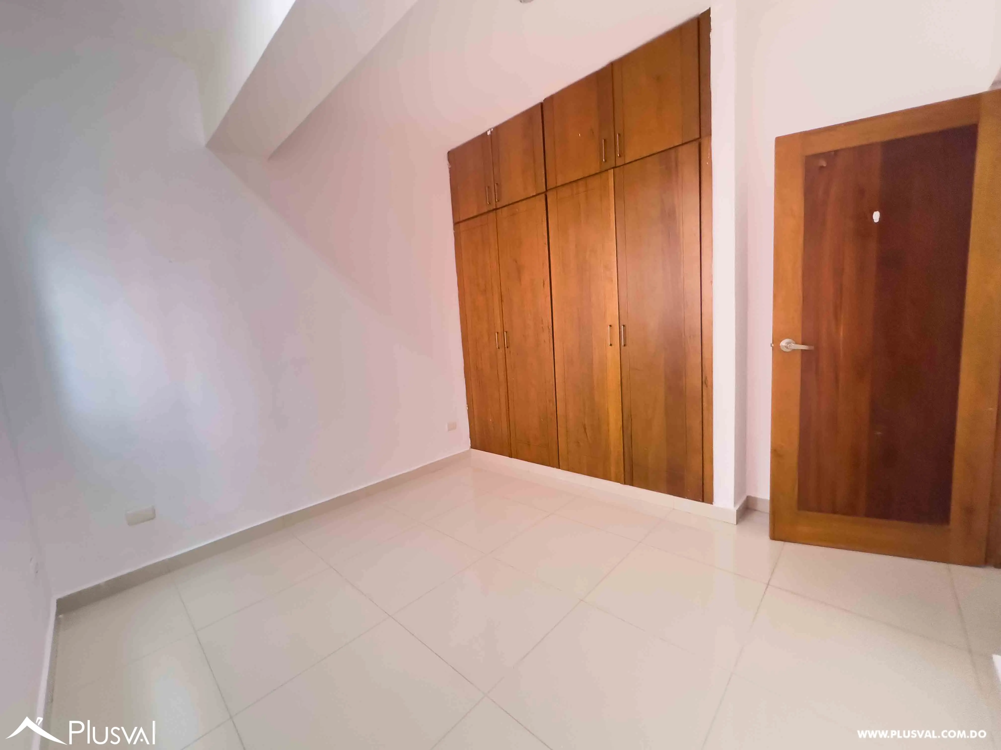 Comodo Apartamento en venta en Renacimiento 518762