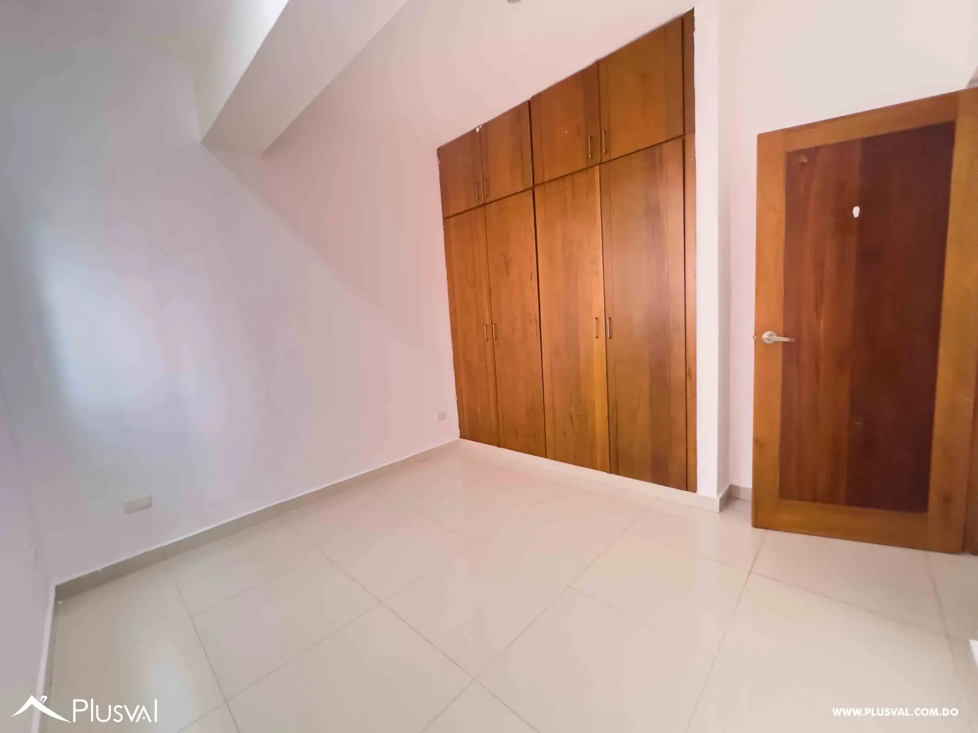 Comodo Apartamento en venta en Renacimiento 518762