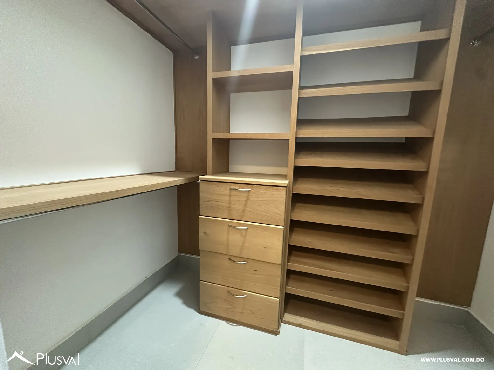 Amplio Apartamento en Alquiler en exclusiva Zona de Piantini 453260